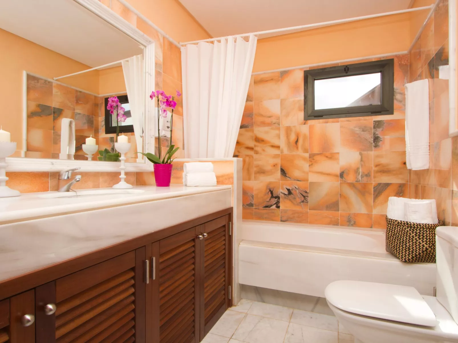 In Yaiza mit Großem Balkon-Binnen