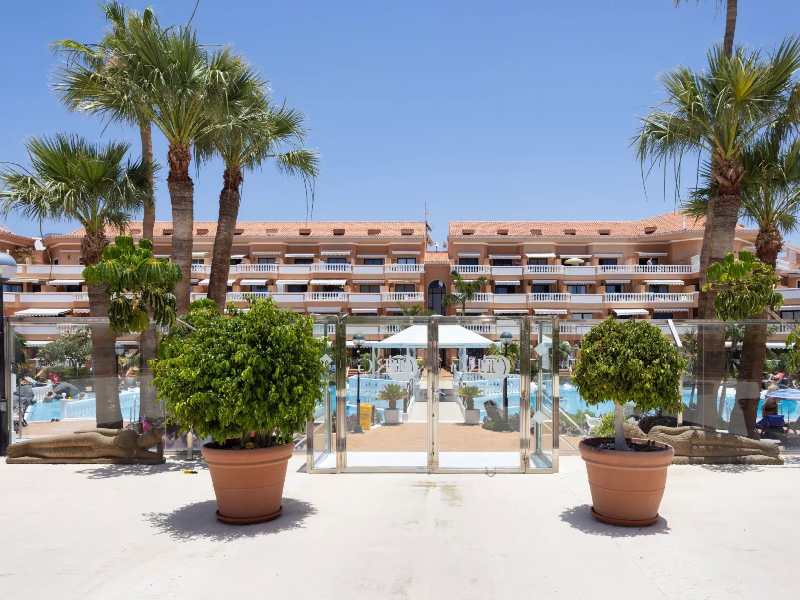 Exklusives Attic mit atemberaubendem Meerblick-Buiten