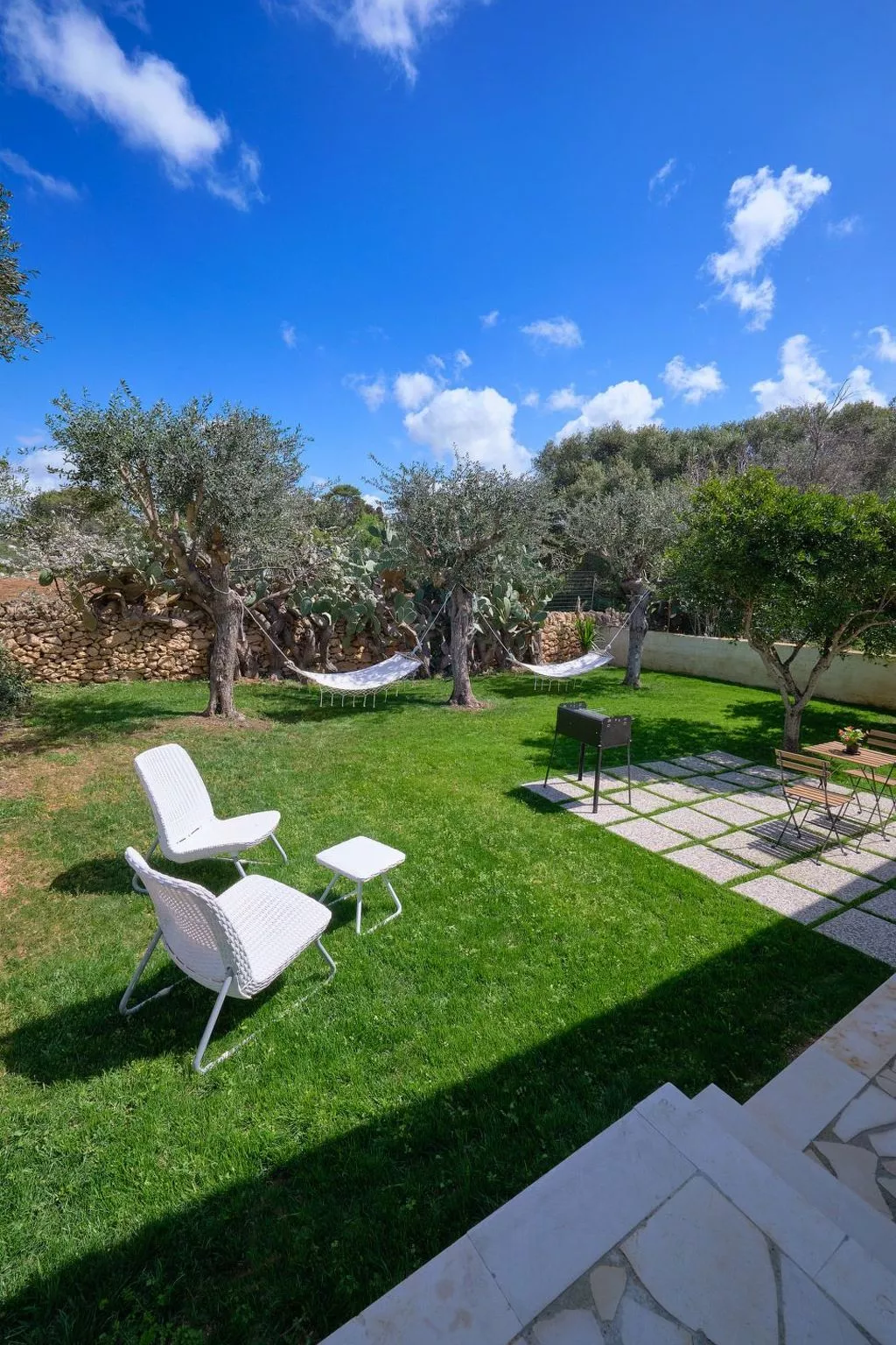 Villa Teti, mit Schwimmbad und in der Nähe des Strandes-Image-tags.info