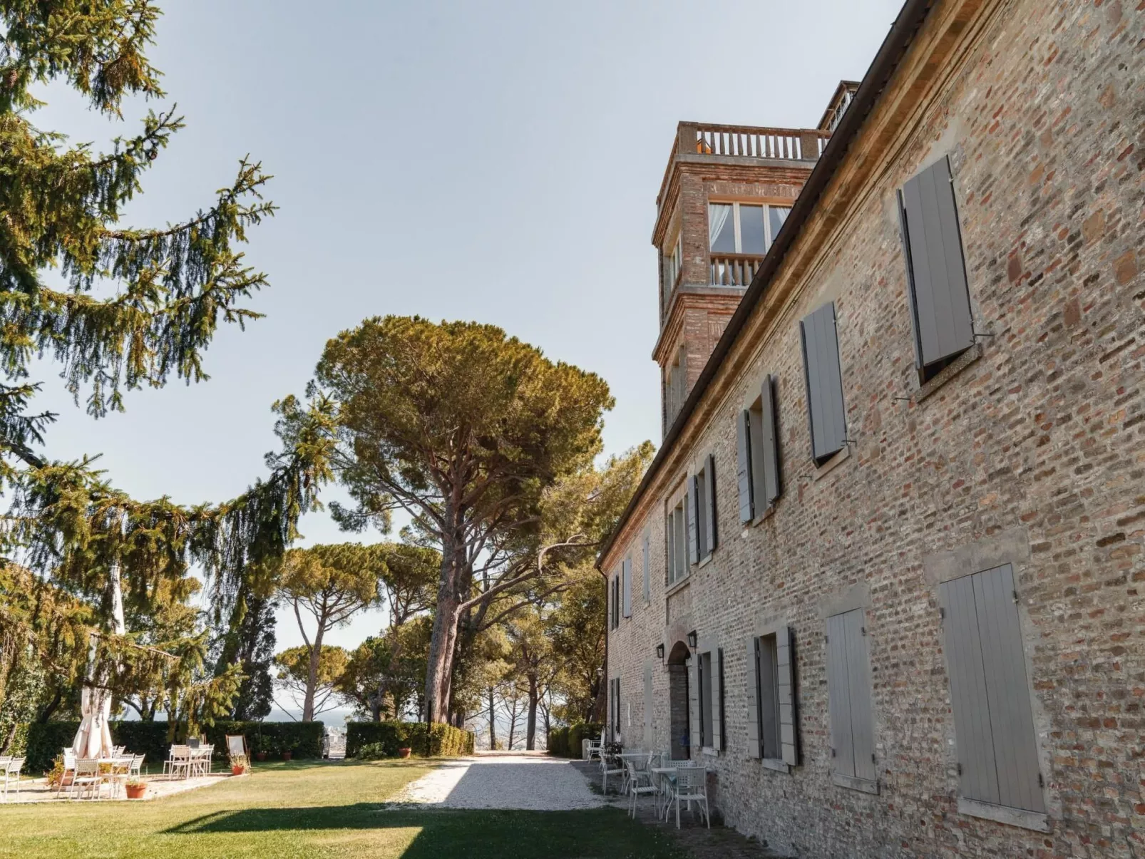 Wohnung in einem Turm mit Aussicht-Buiten