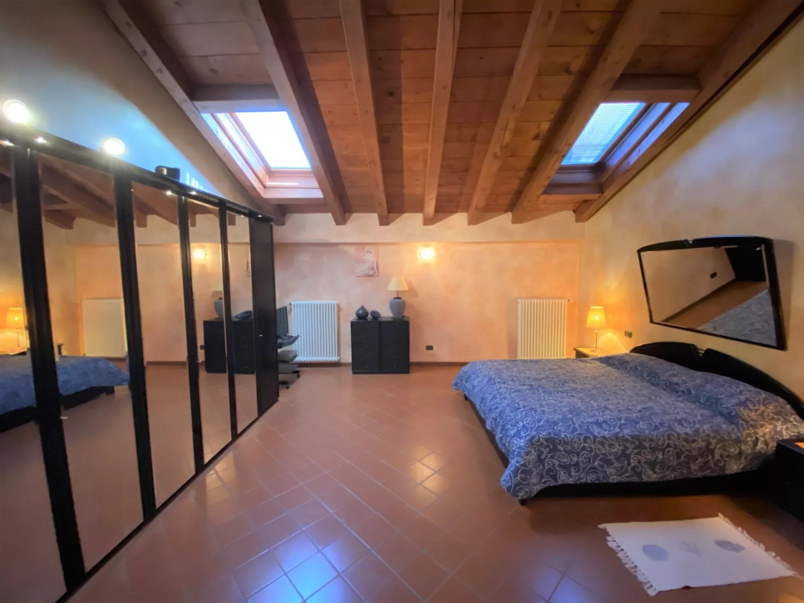 P-12 FEWO GARDALAND-Binnen