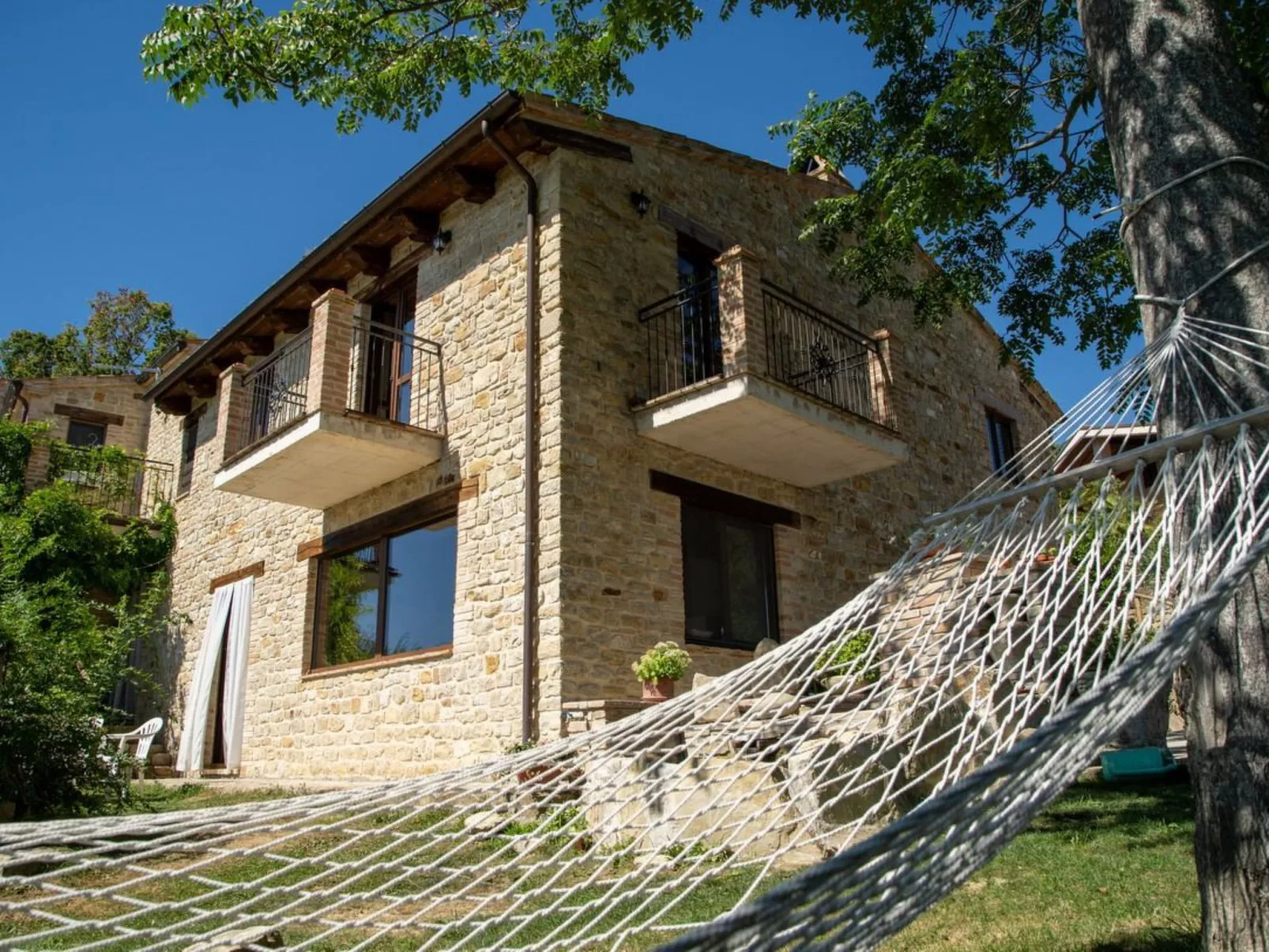 Villa mit privatem Pool in der Nähe des Dorfes-Buiten