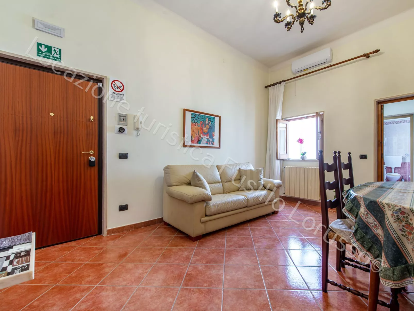 Lorusso touristischer Standort-Binnen