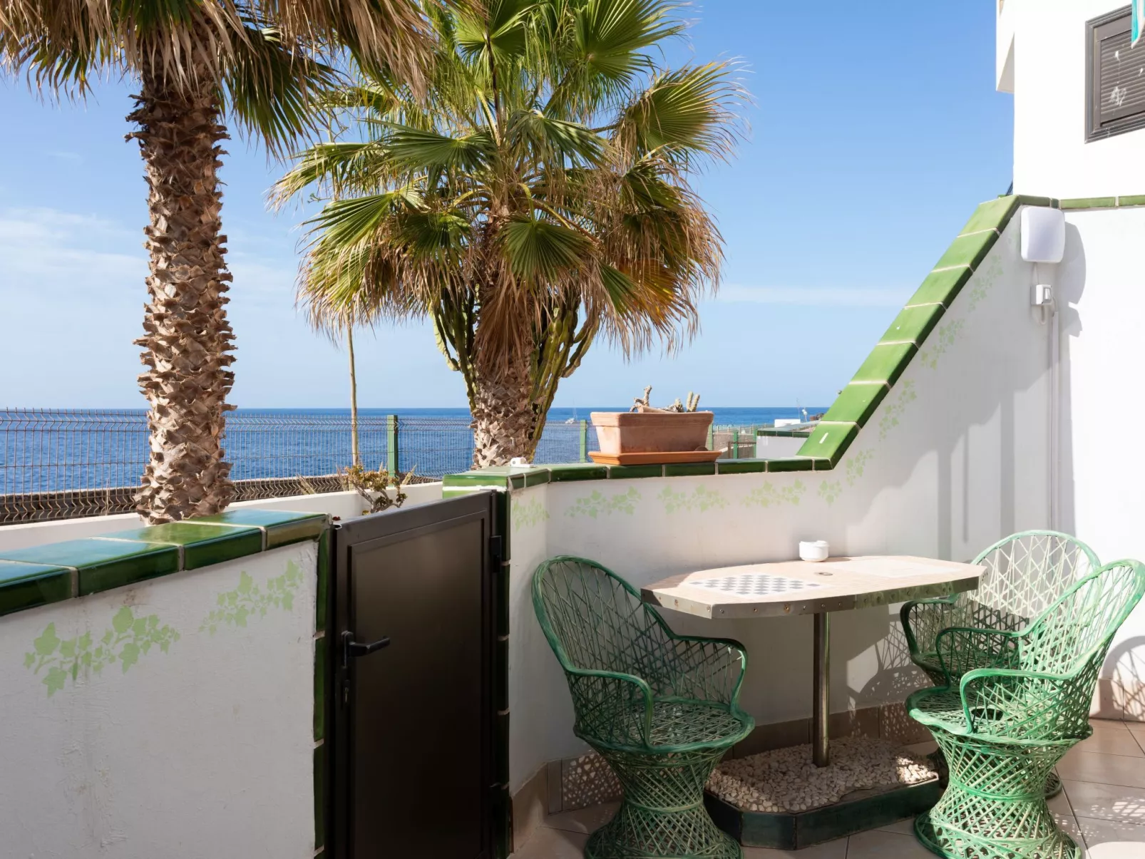 Apartment direkt am Meer-Buiten