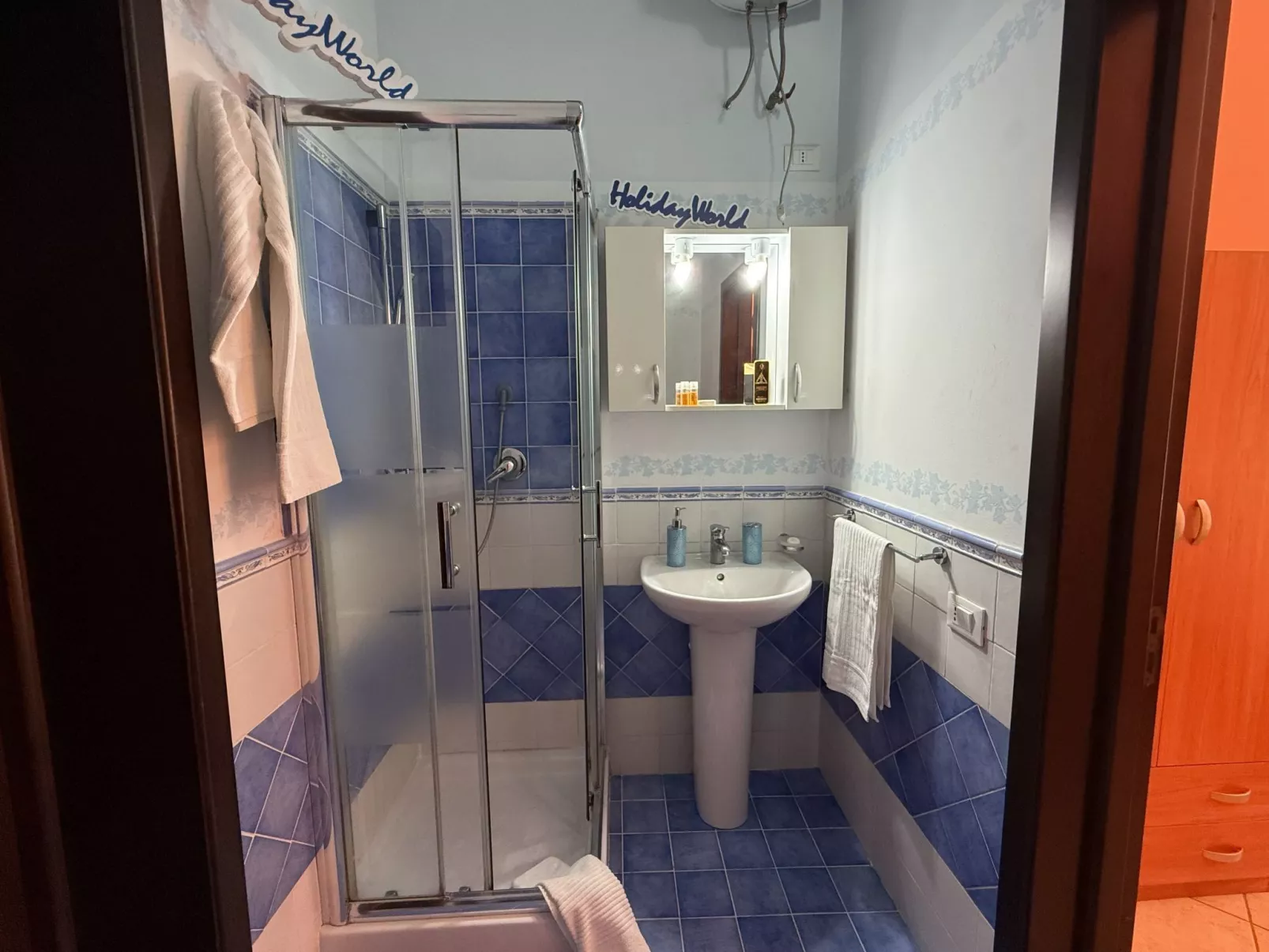 Nuovo Basile von Holiday World-Image-tags.info