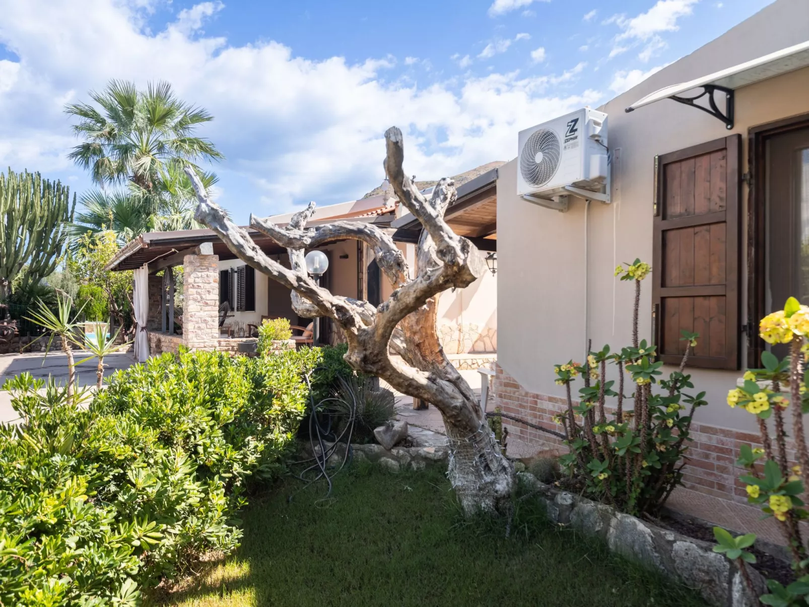 Ferienvilla "Nicole" mit Blick auf das Wasser-Image-tags.info