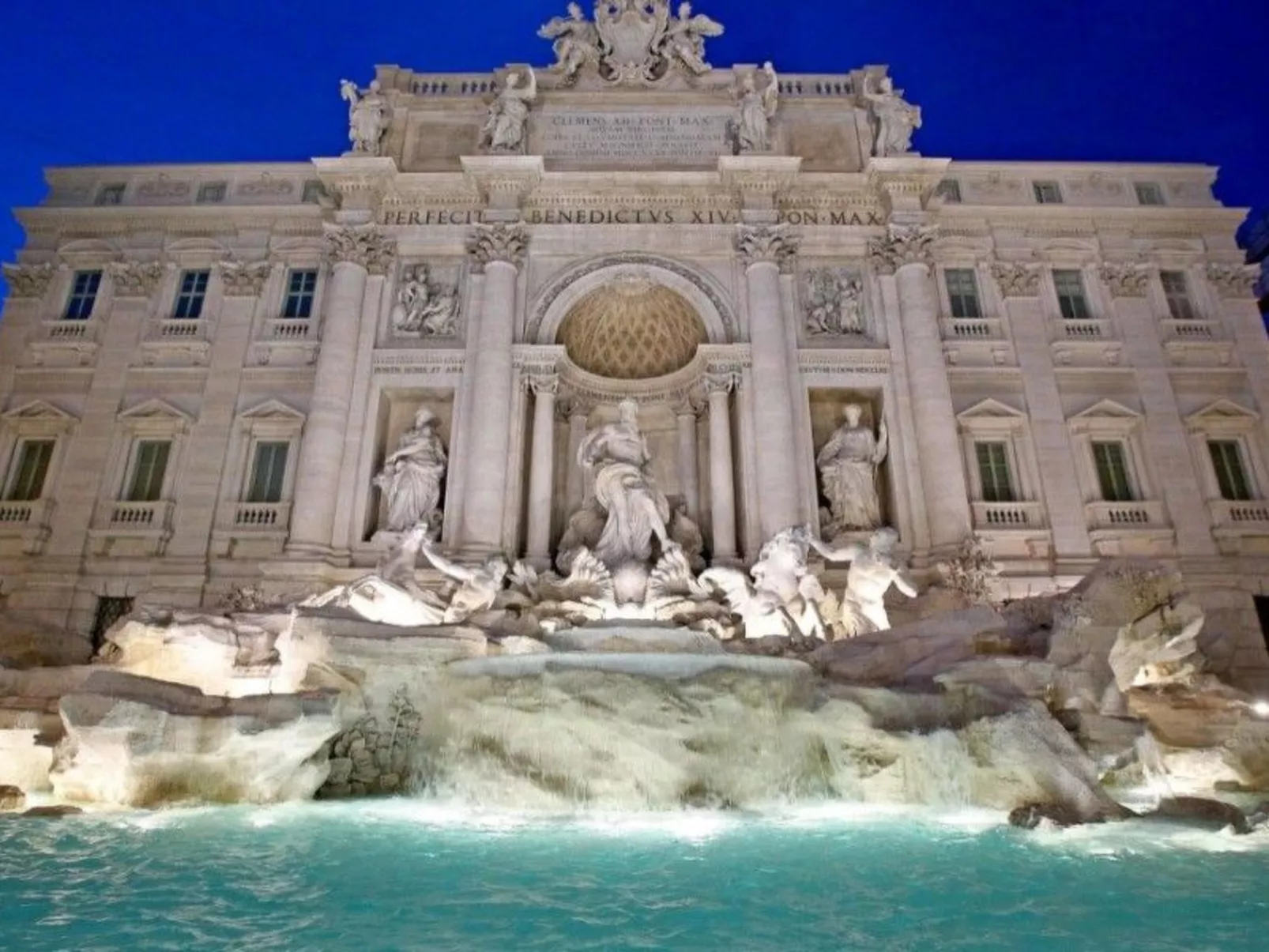 Appartement mit Dachterrasse-Buiten