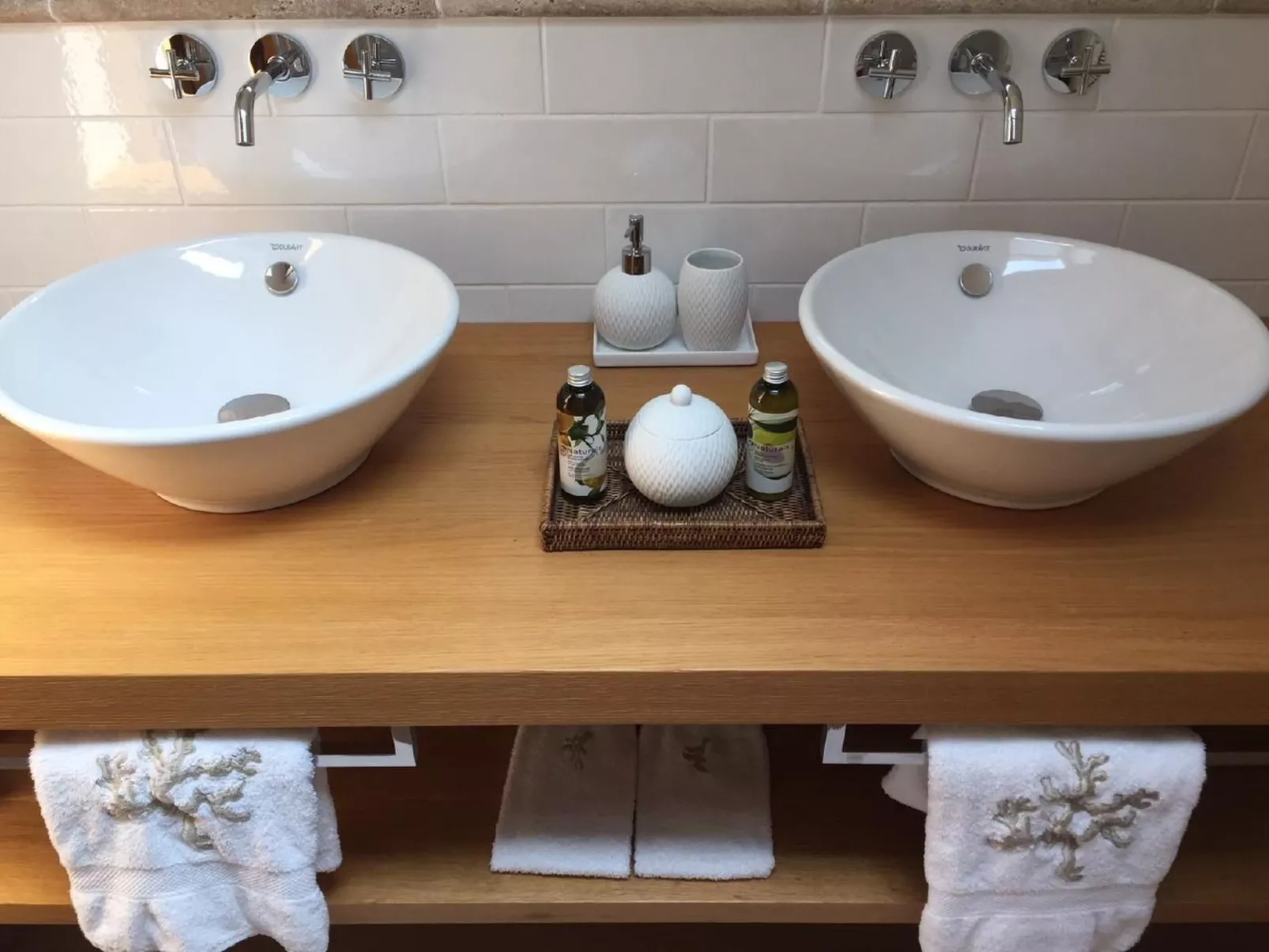 Traumhafter Rustico direkt am Ufer des Gardasees-Binnen