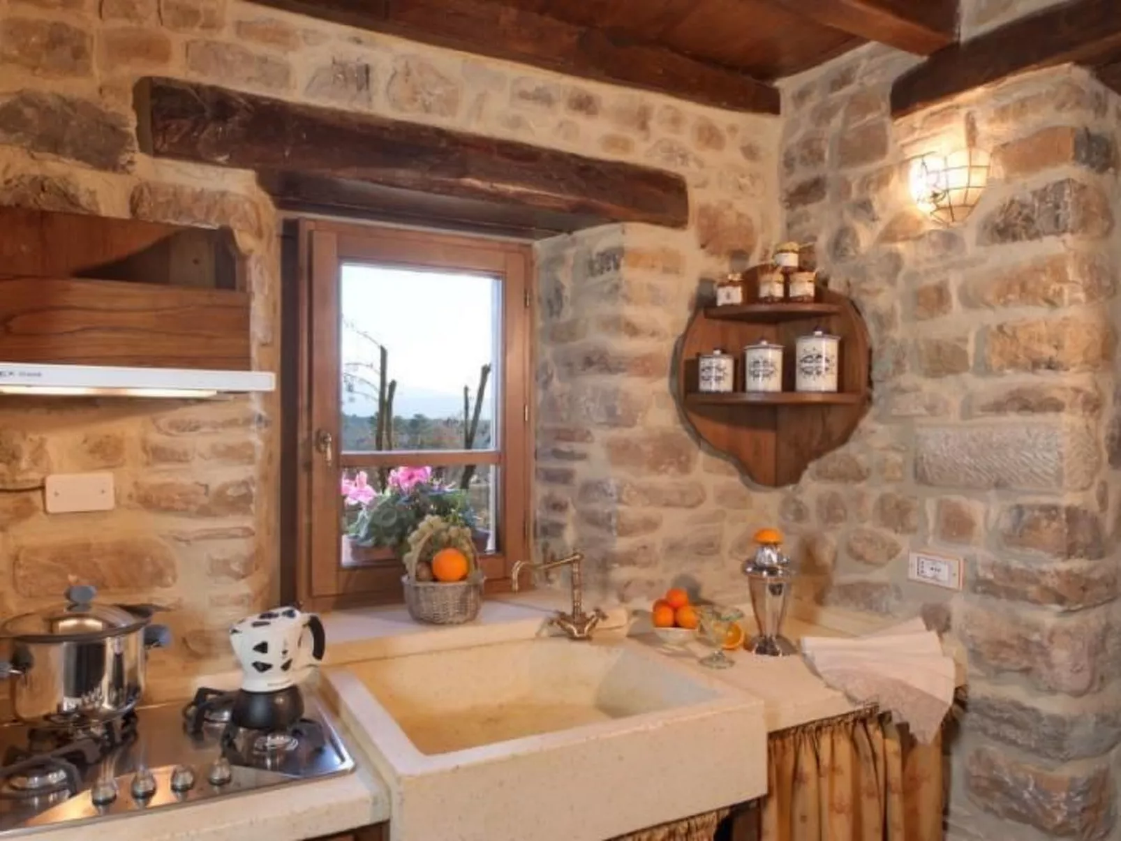 Villa Liz' Anwesen mit privatem Pool-Image-tags.info