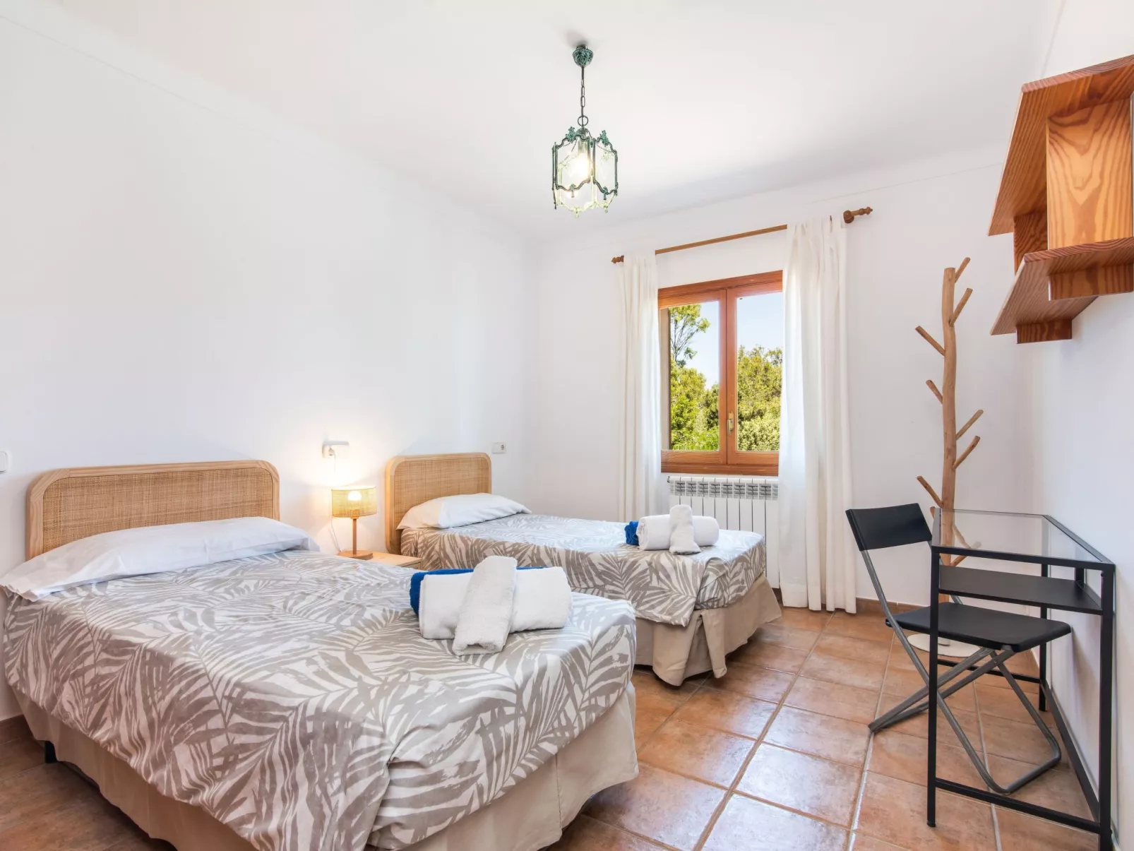 Fantastische Finca mit überdachter Terrasse-Binnen