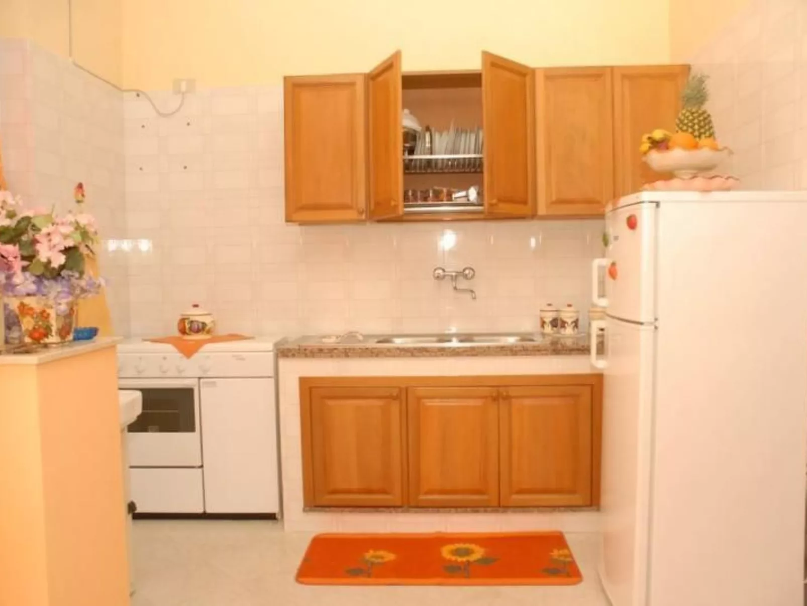 Wohnung in Balestrate mit kostenlosem Parkplatz-Binnen