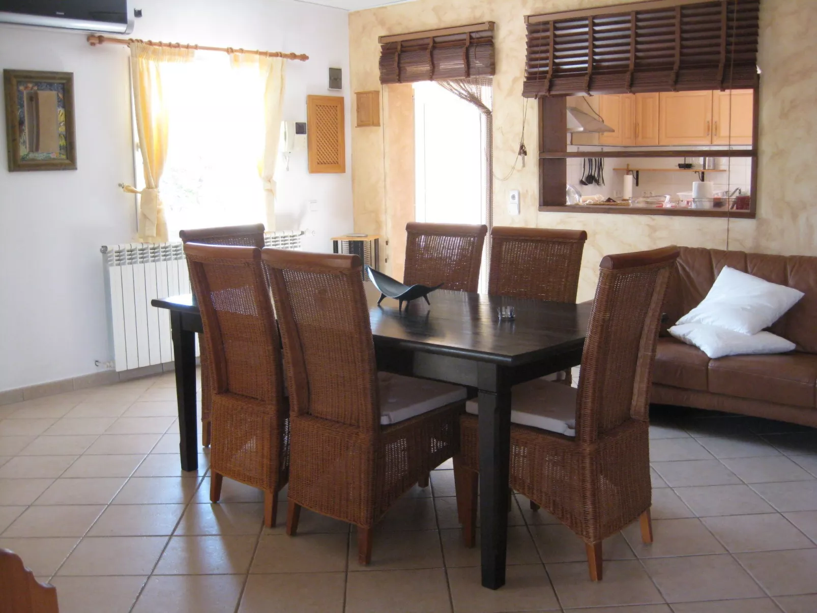 Ferienvilla mit Garten, Grill und Terrasse-Image-tags.info