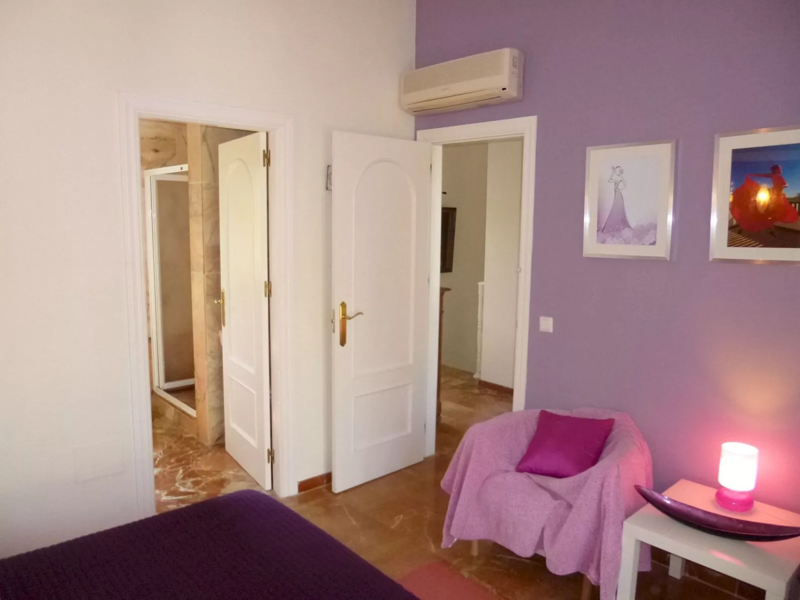 Mit Blick auf das Wasser-Binnen