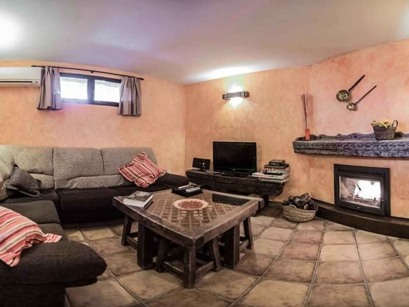 Gasthaus Callejón del Pozo I-Image-tags.info