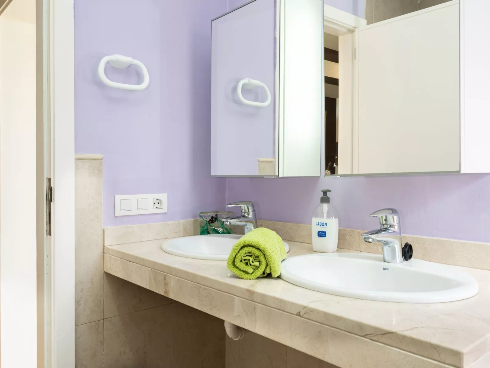 Dorina-Image-tags.info