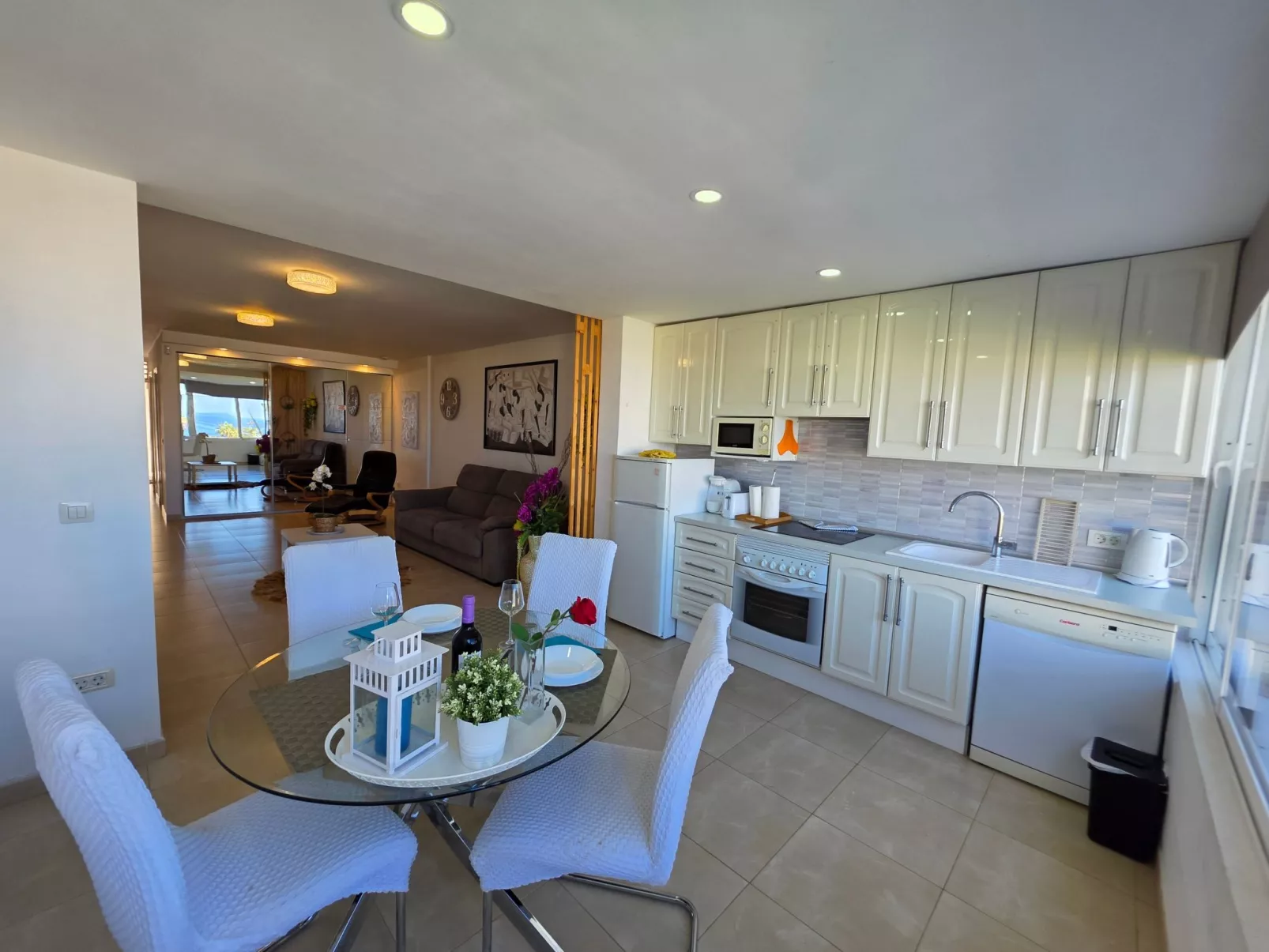 Jacaranda am Meer-Binnen