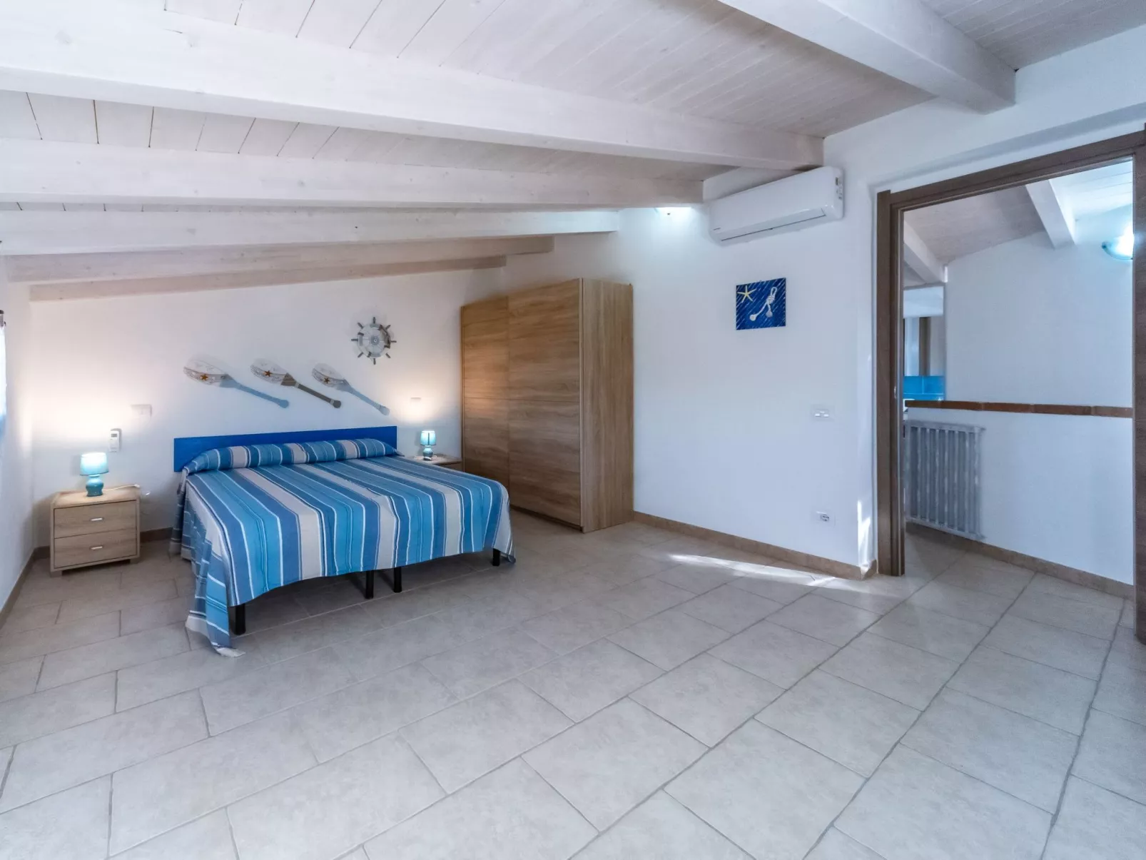 Schöne moderne Villa mit privatem Pool.-Image-tags.info