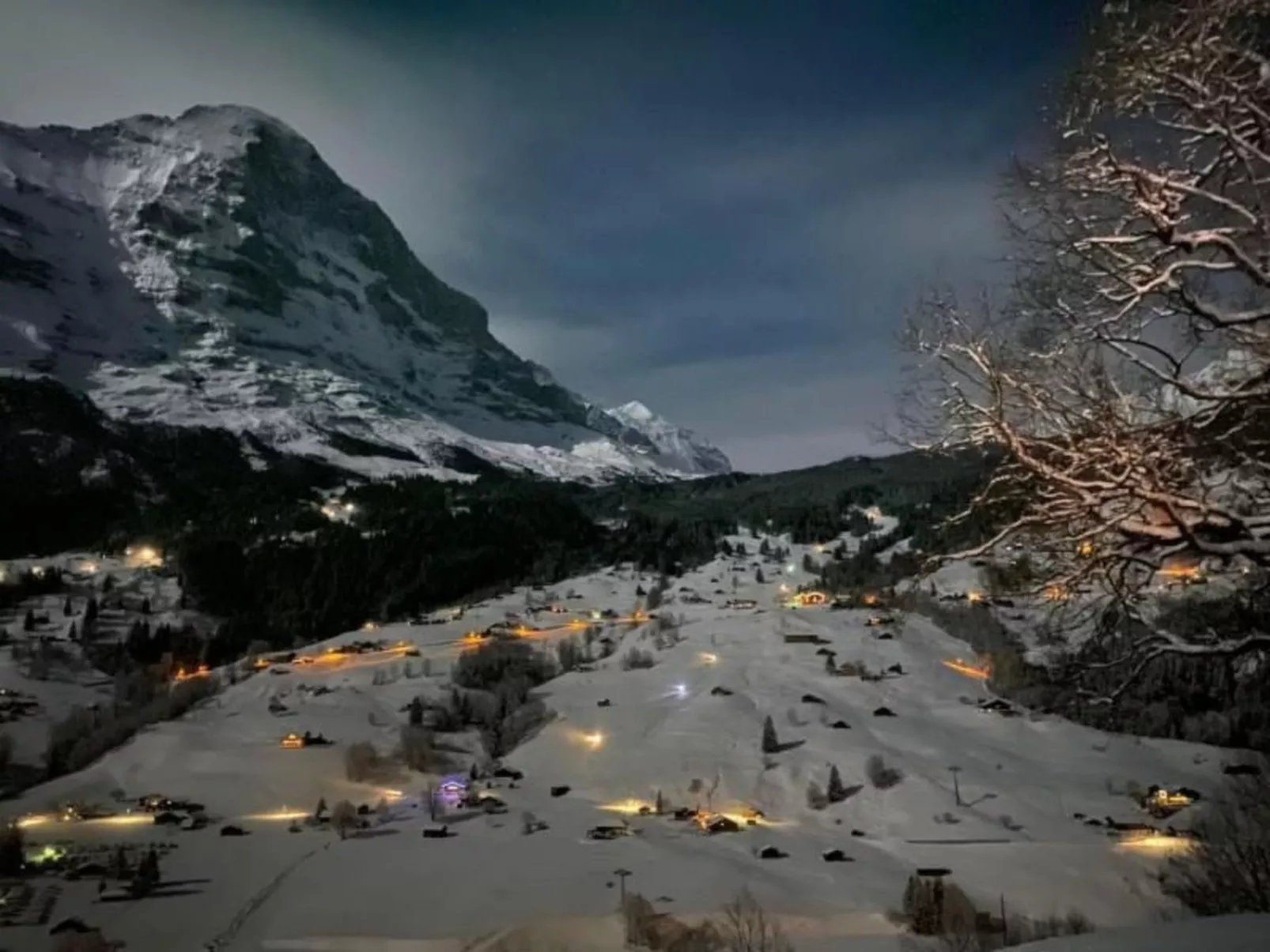 Chalet Herrschaft 4 Bett Wohnung-Image-tags.info