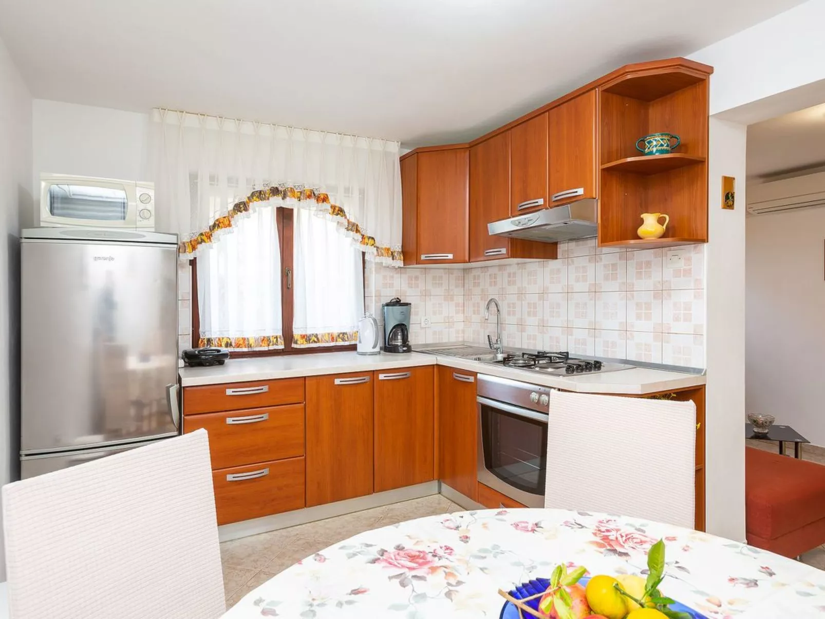 Wohnung "Maretic Veliki" mit Terrasse-Binnen