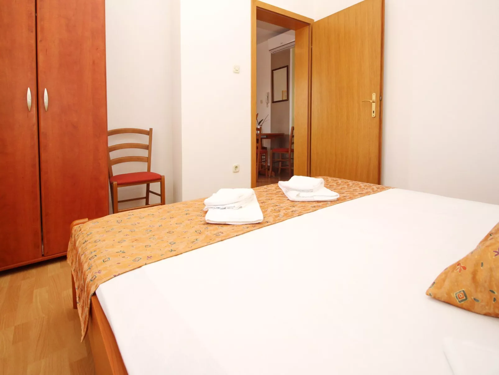 In Baška mit Eigenem Balkon-Binnen