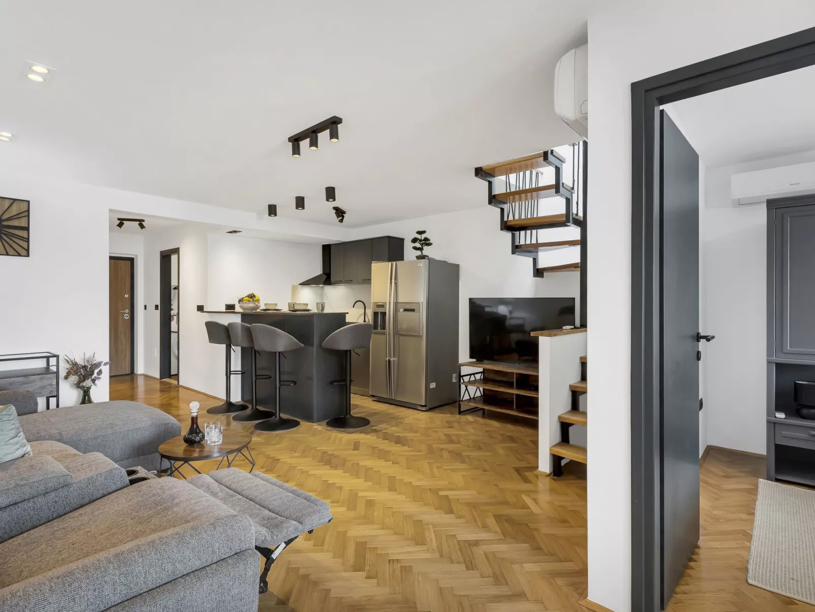 Apartment Sanja  Makarska Center-Binnen