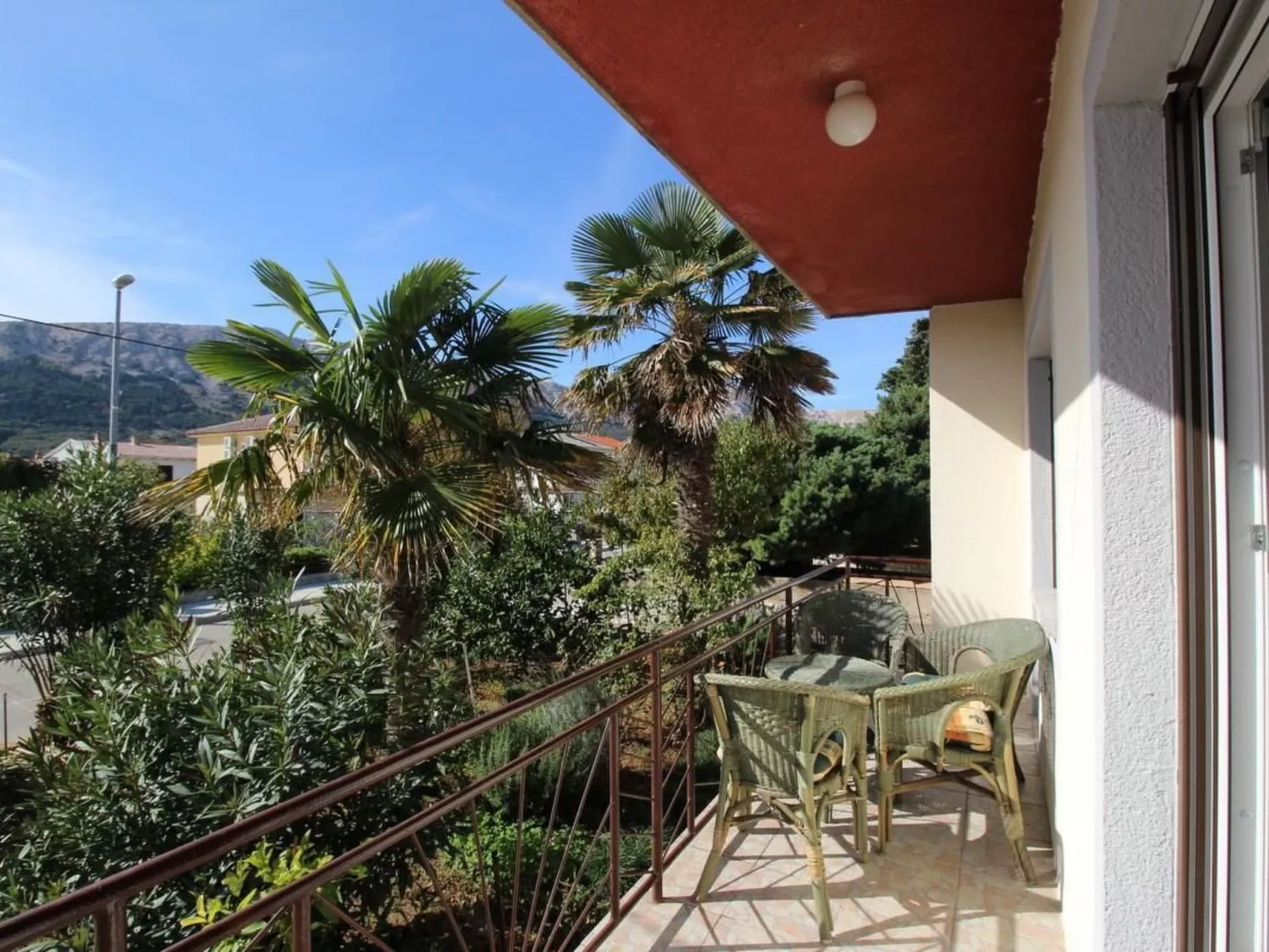 Wohnung in Baška mit Eigener Terrasse-Image-tags.info