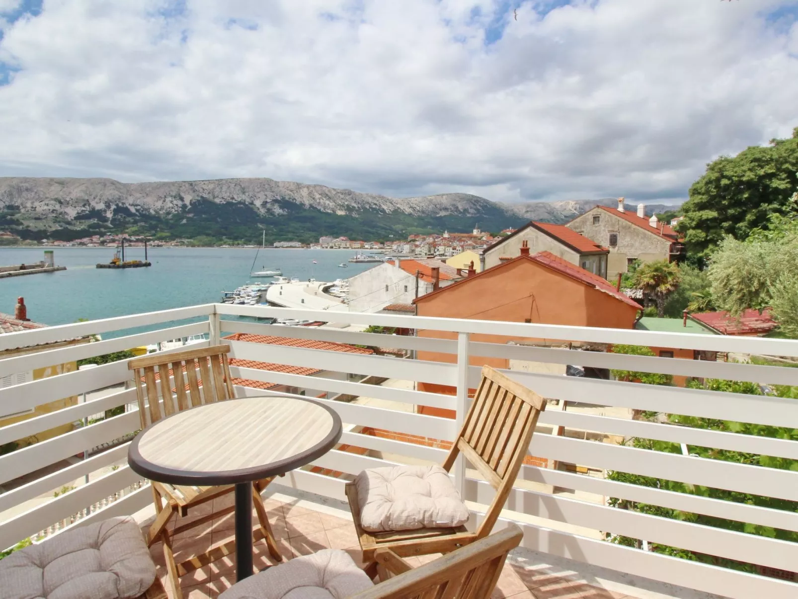 C. Silvija Bs-Buiten