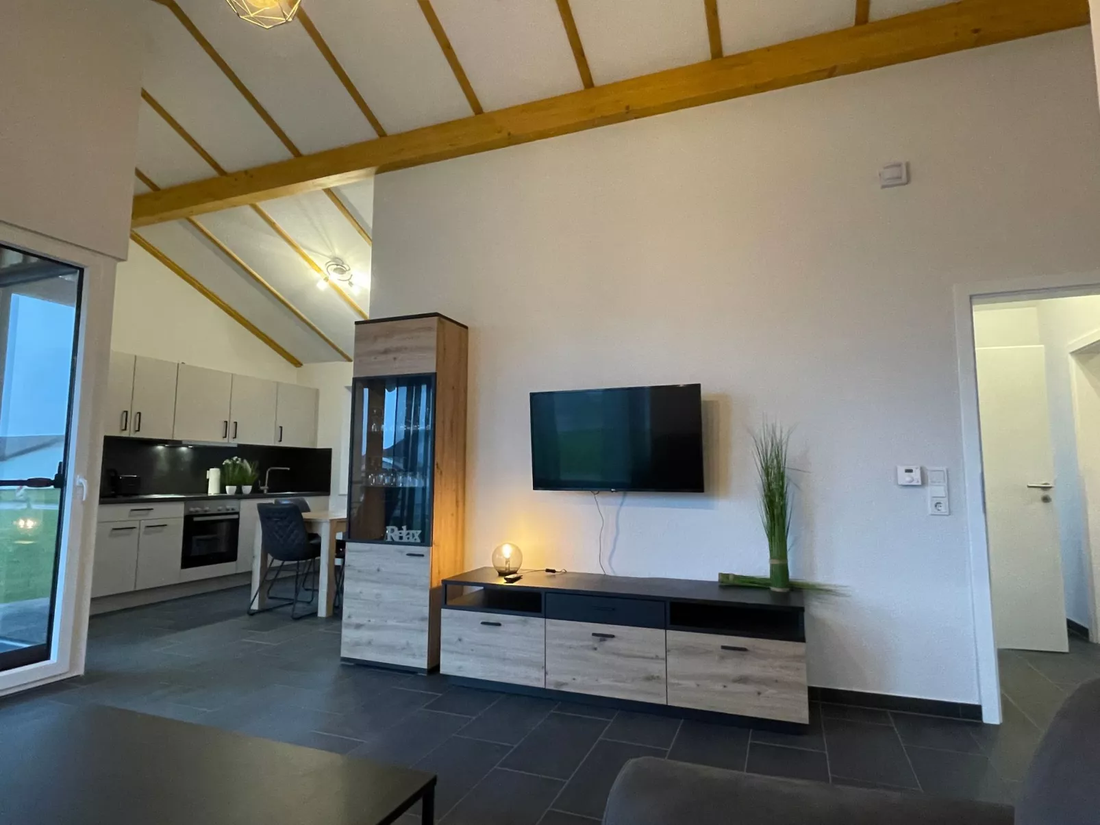 G12 Ferienhaus in Eckwarderhörne mit Gartenhaus - Binnen