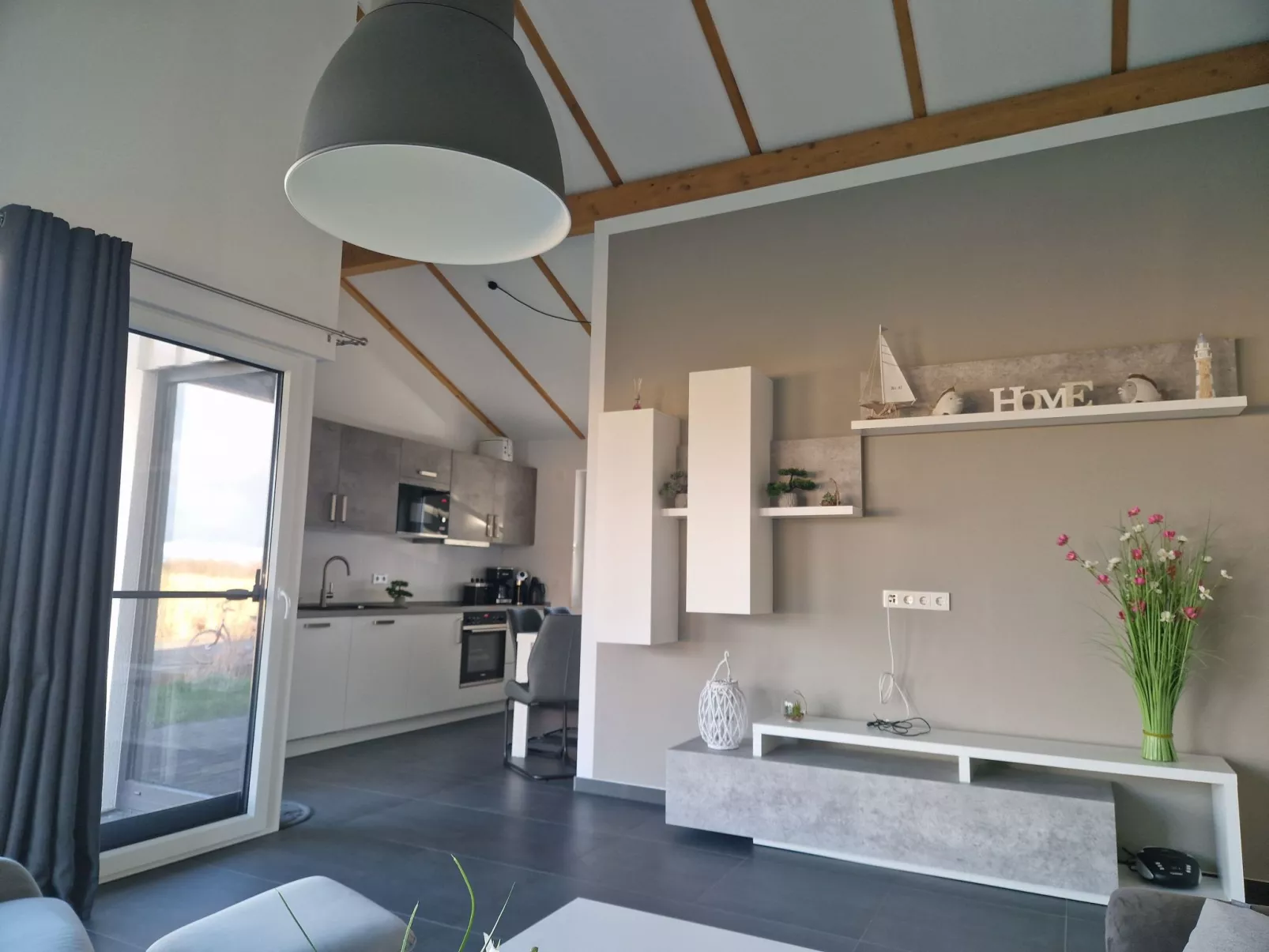 G2 Ferienhaus mit Wiesenblick und Waschmaschine-Binnen