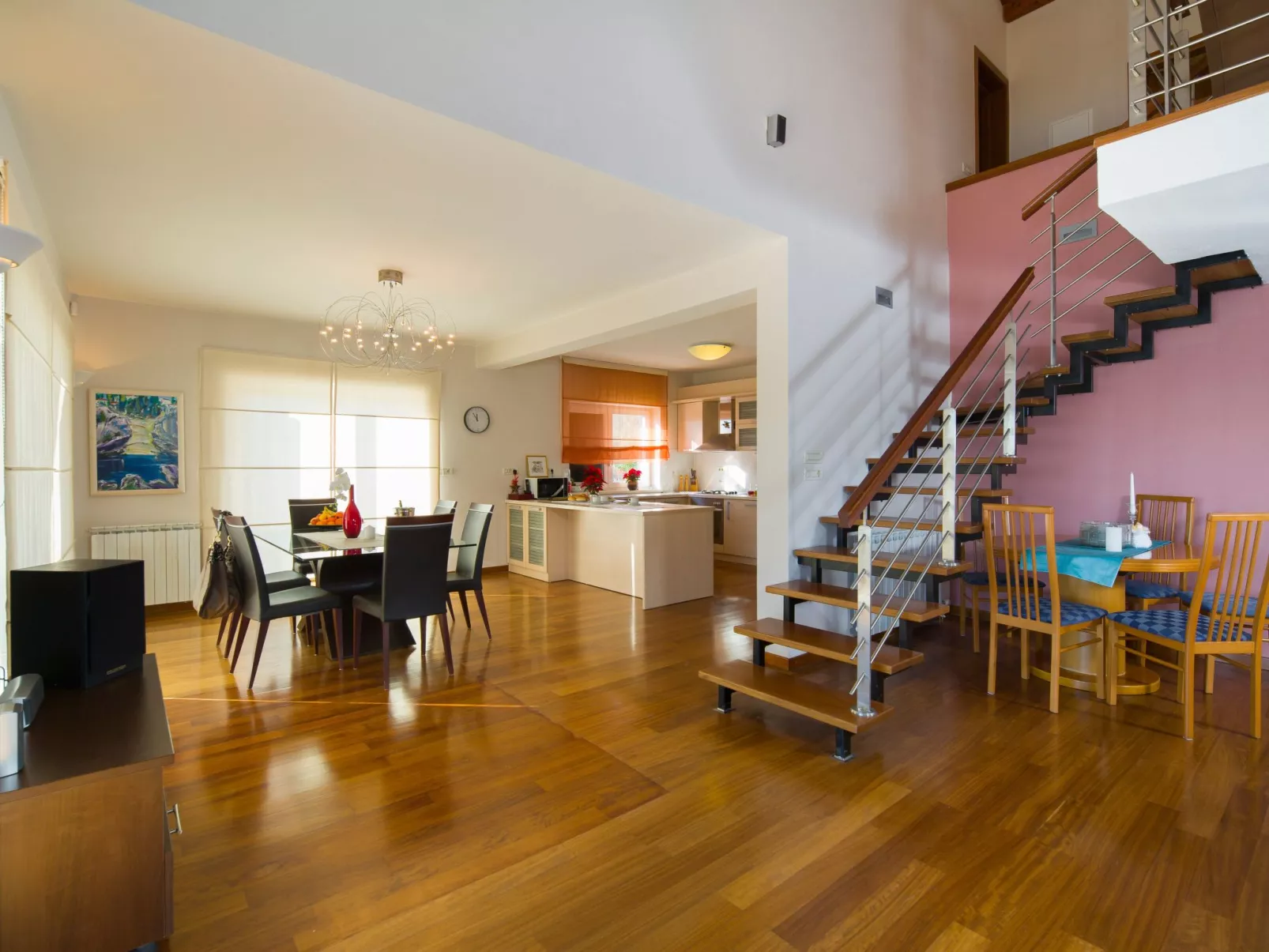 Ferienvilla mit Garten, Grill und Terrasse-Binnen