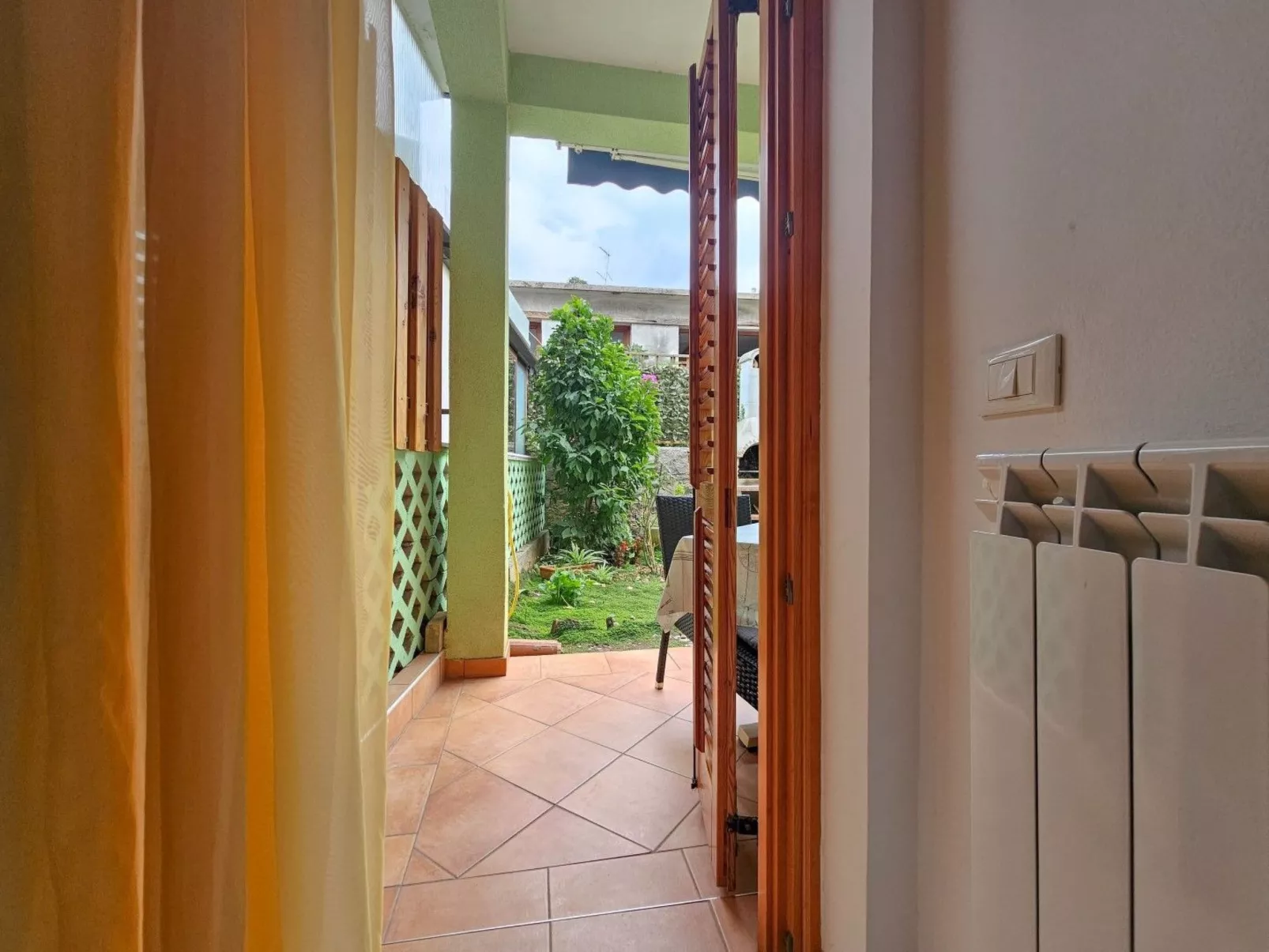 Mit Blick auf das Wasser-Image-tags.info