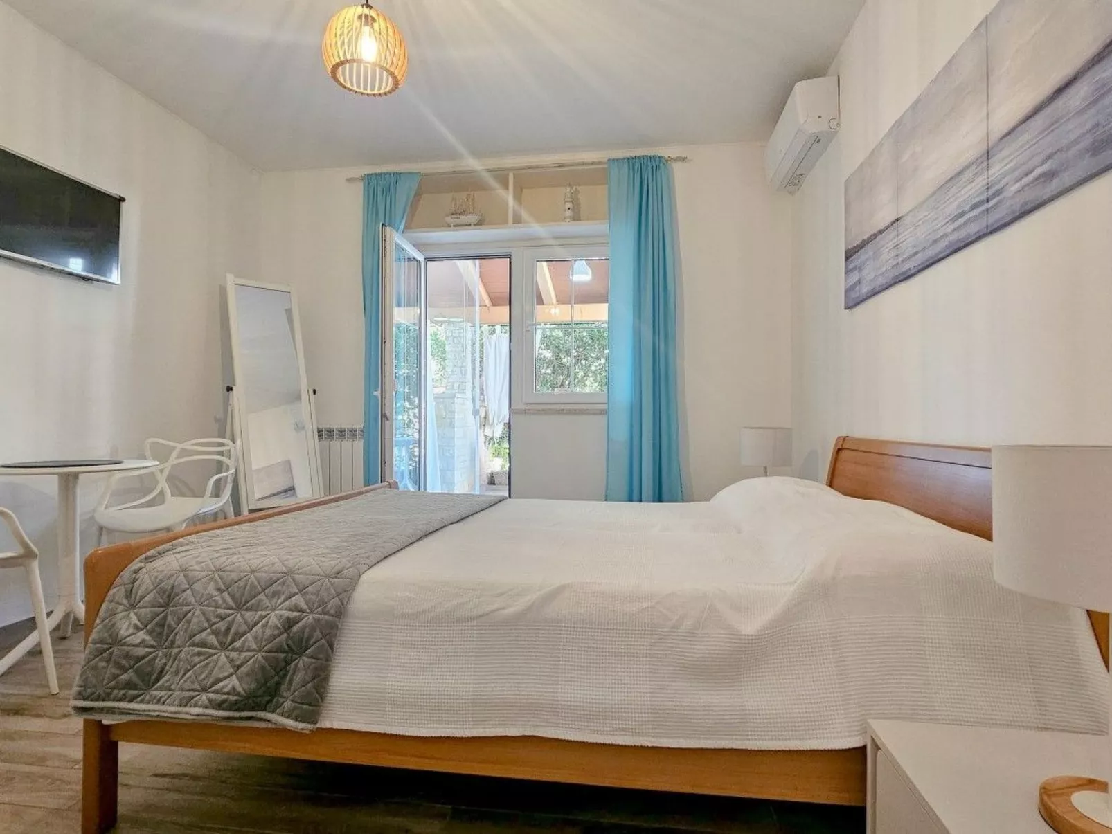 Für 2 Personen ca. 22 m&sup2; in Novigrad, Adriaküste Kroatien (Westküste von I-Binnen