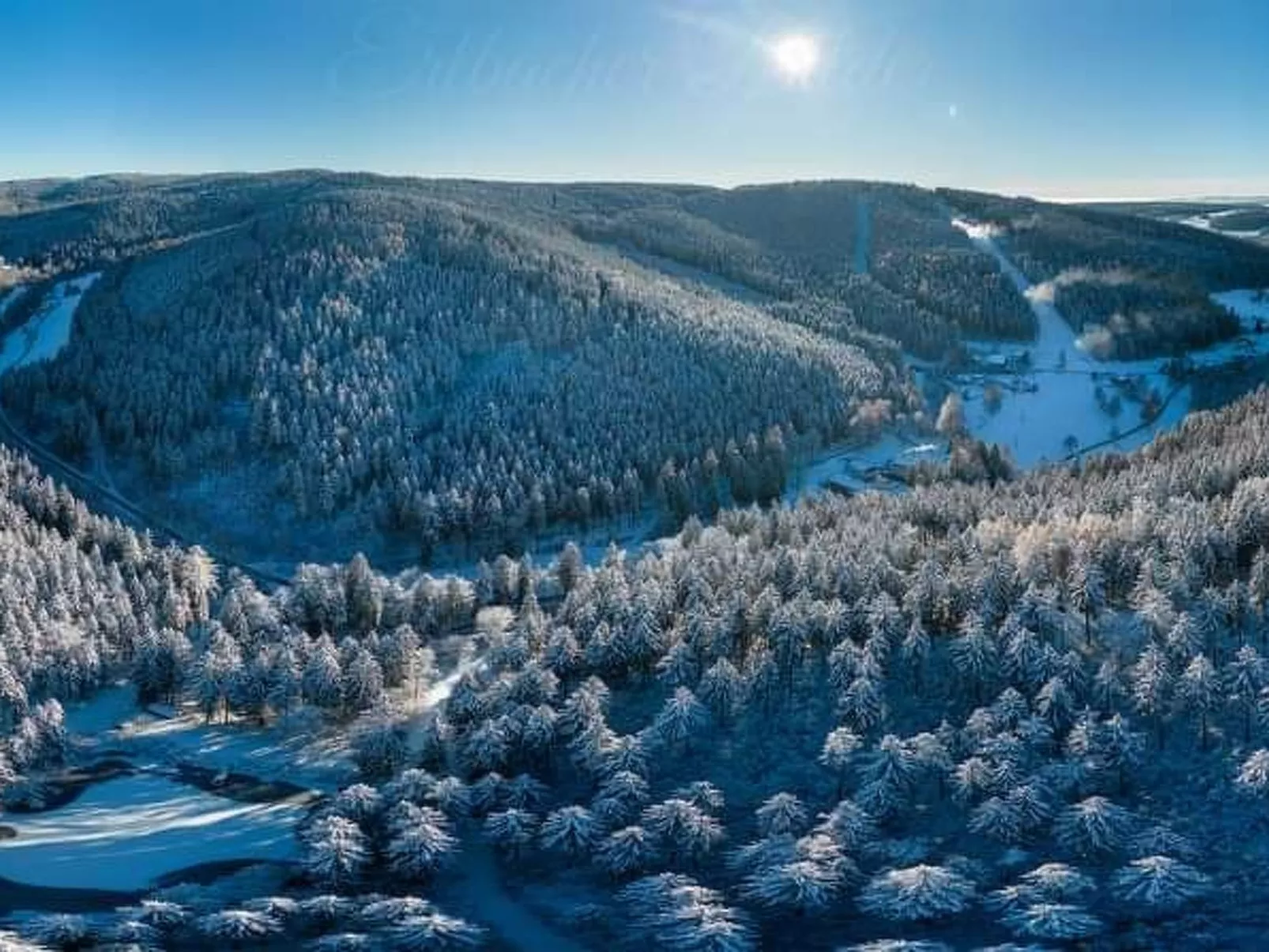 In Erlbach mit Grill und Terrasse-Buiten