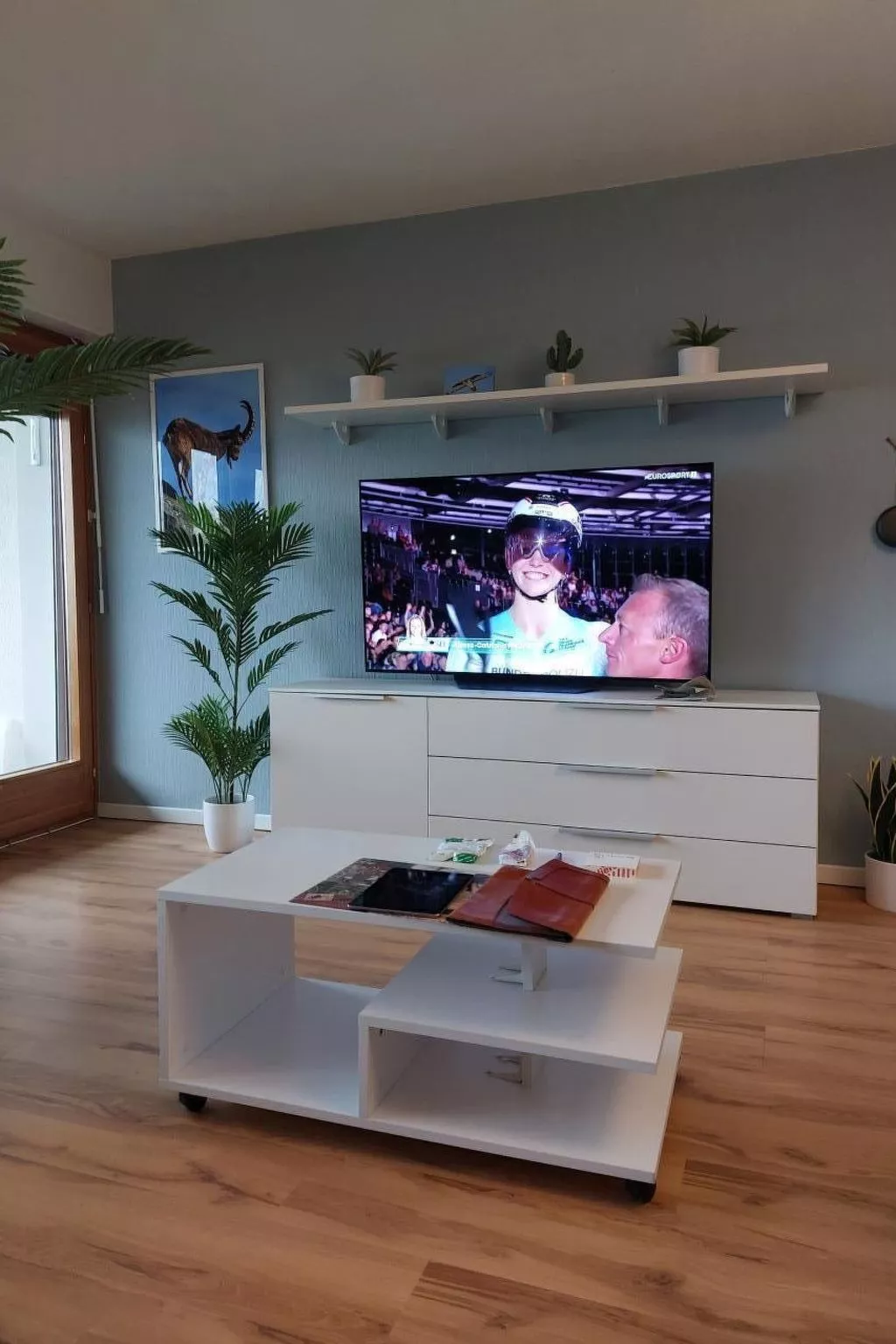 Renoviertes Studio mit mäjestätischer Aussicht-Image-tags.info