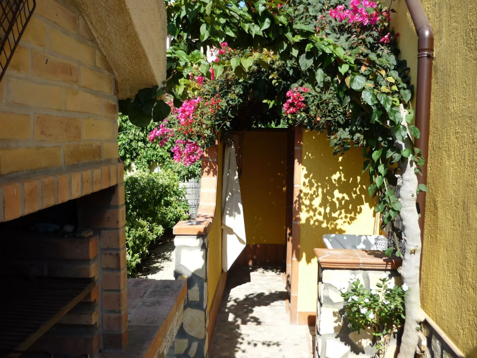 Haus in Licata mit Grill, Garten und Terrasse-Image-tags.info