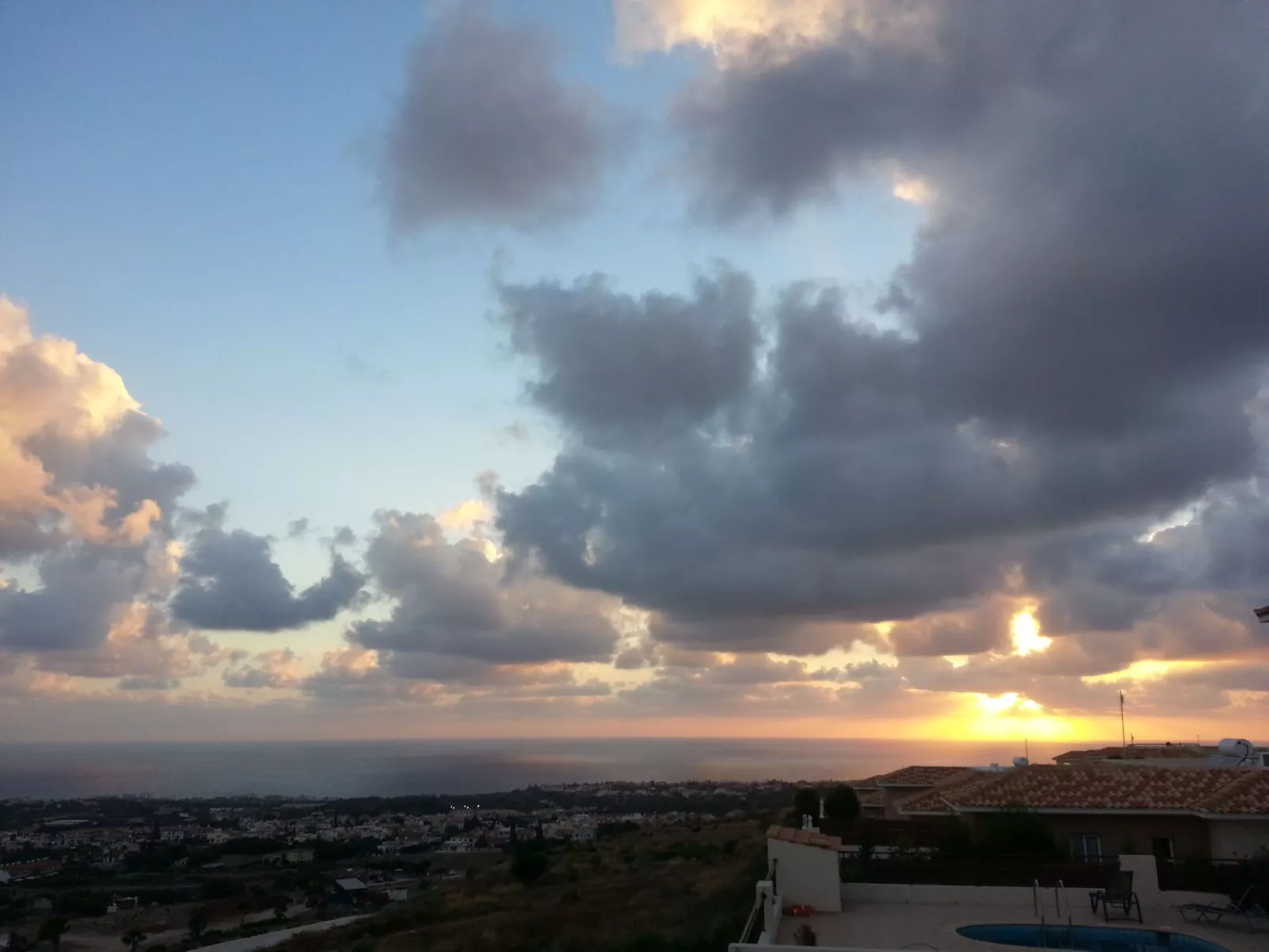 Modernes Ferienhaus mit Pool in Tremithousa-Image-tags.info