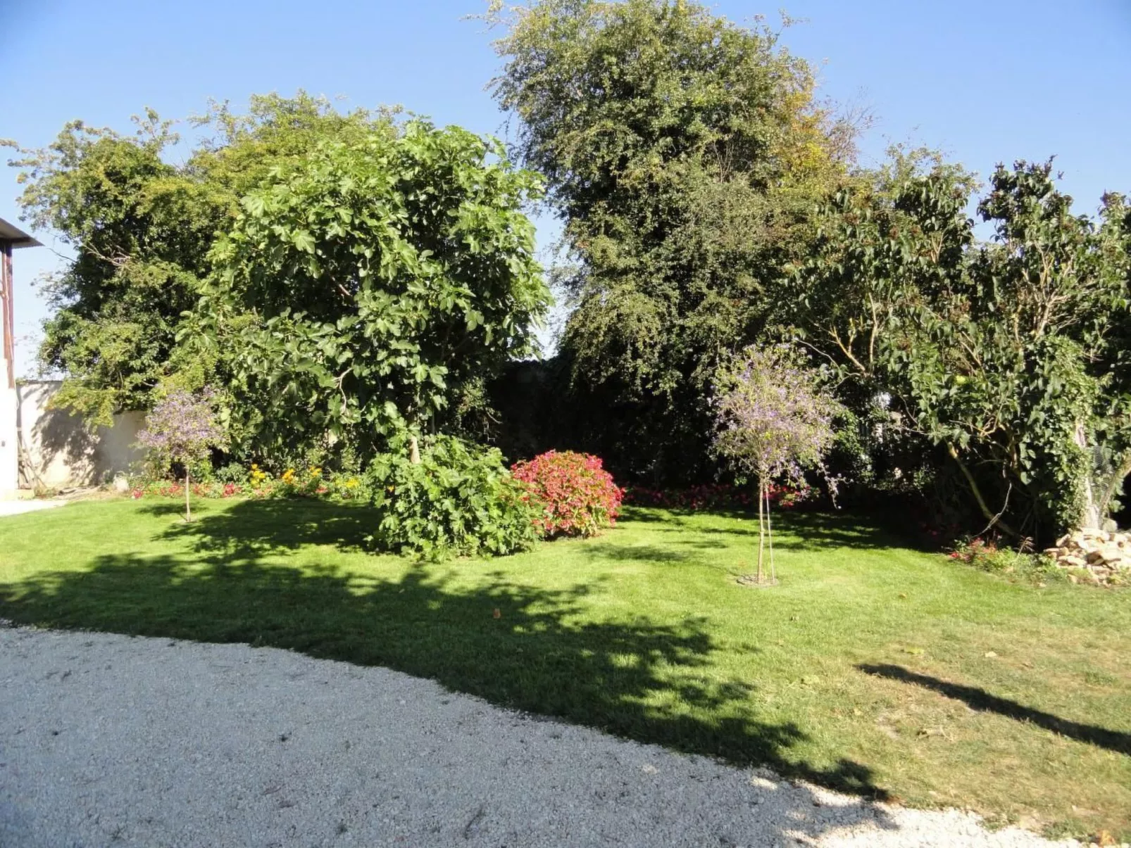 Ferienvilla mit Blick auf das Wasser-Buiten