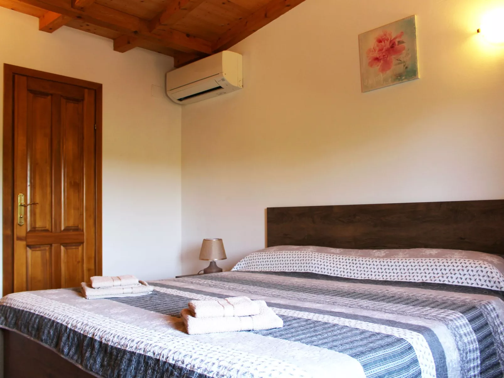 Das Haus im Wald-Binnen