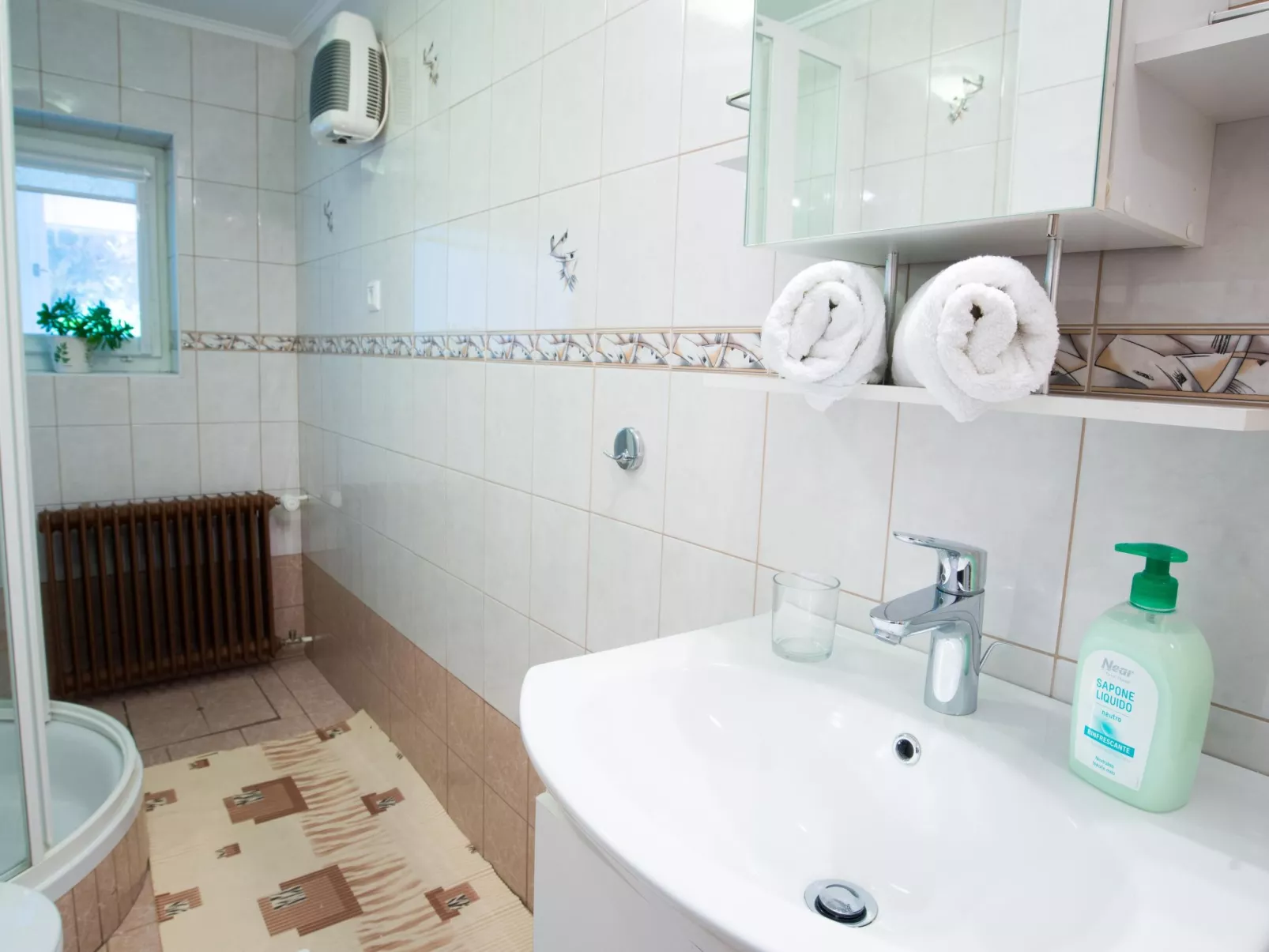 Appartement in Zasip mit Möblierter Terrasse-Binnen