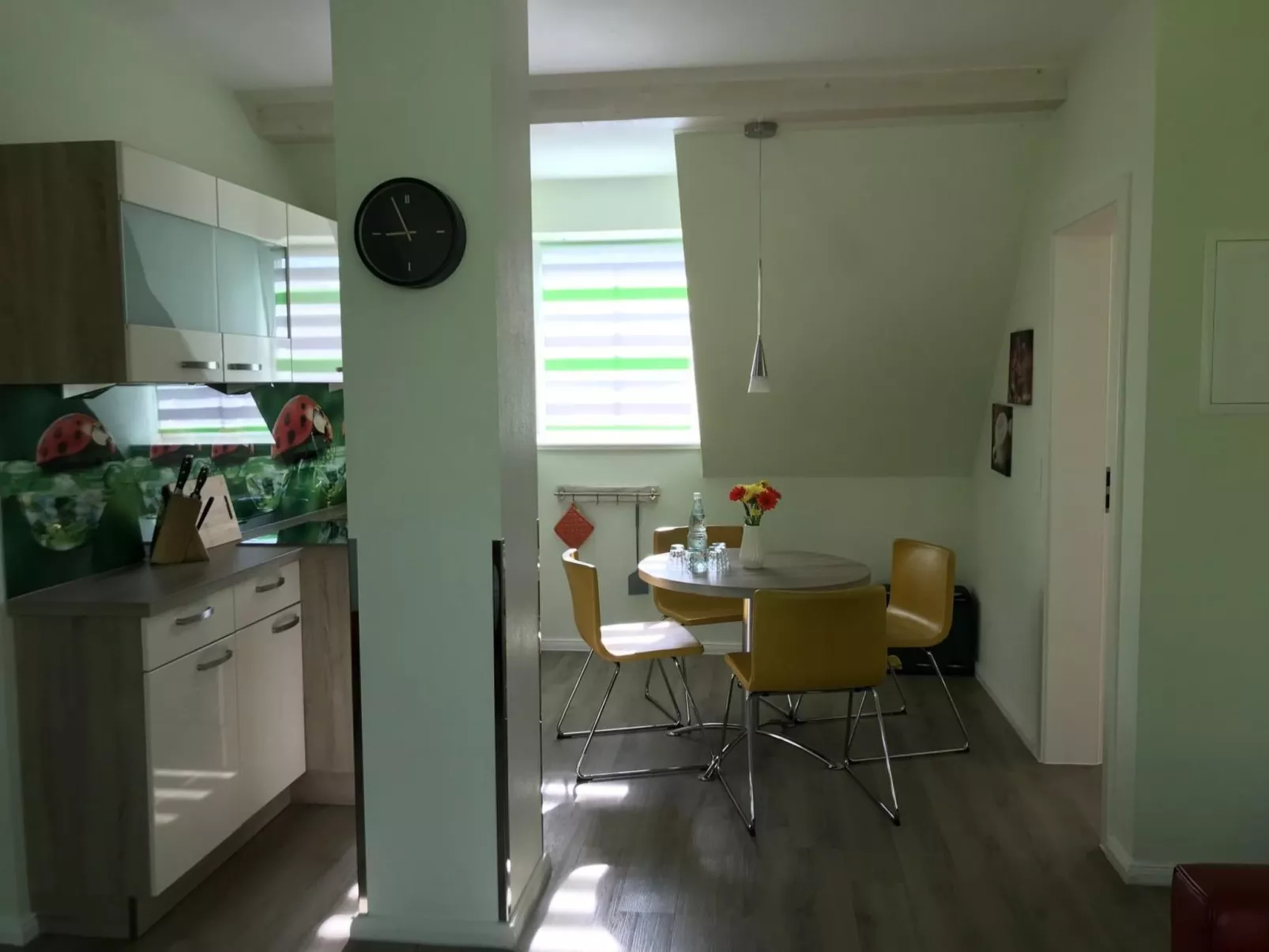 Zochiserlebnishof-Binnen