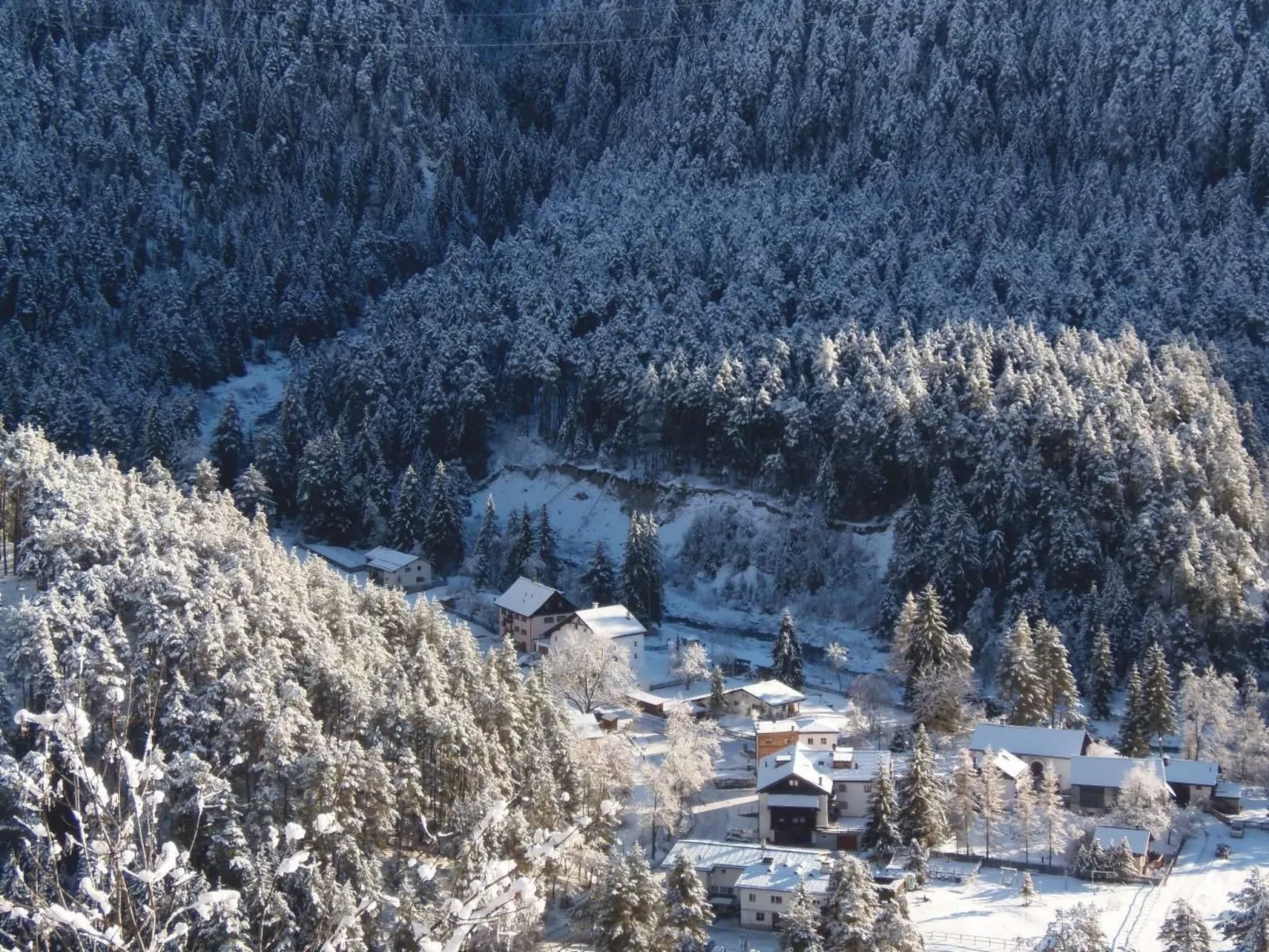 Alte typische Engadinermühle-Buiten