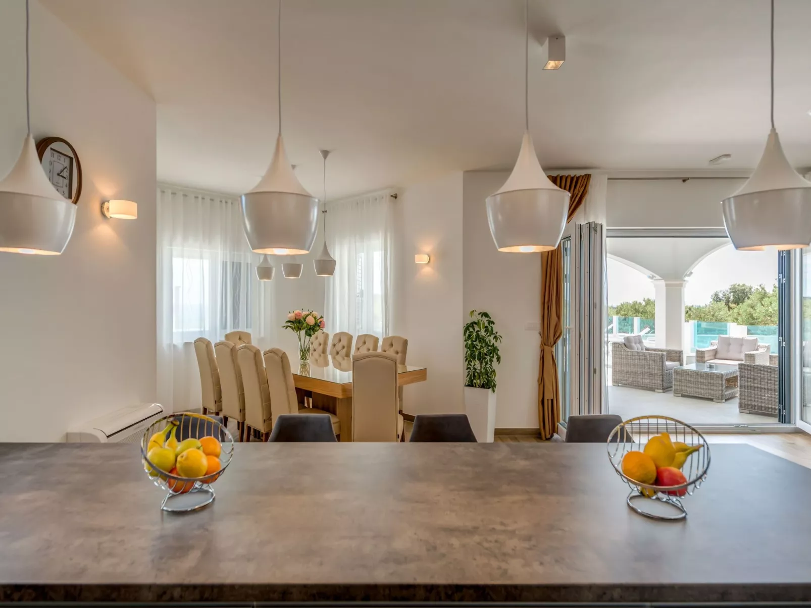 Charmante Villa Ivelja-Binnen