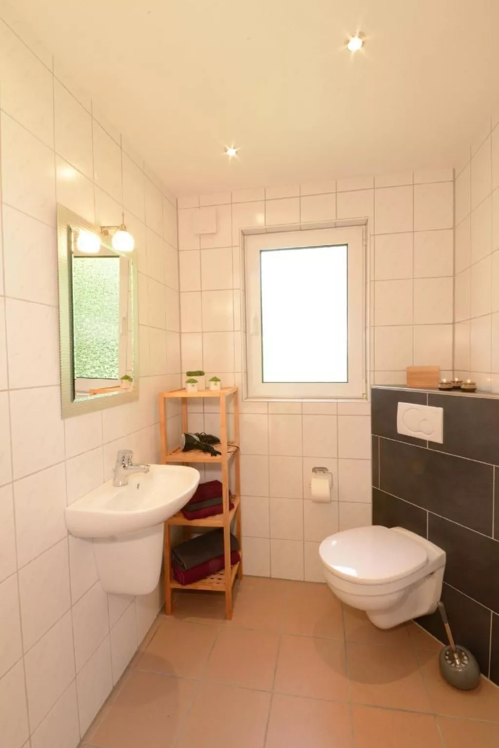 Ruhiges Ferienhaus in Lommersdorf mit Garten - Binnen