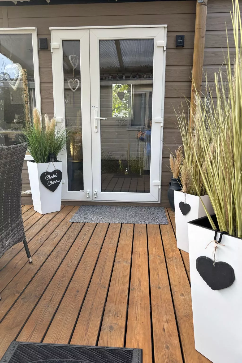 Chalet in Strandnähe-Buiten