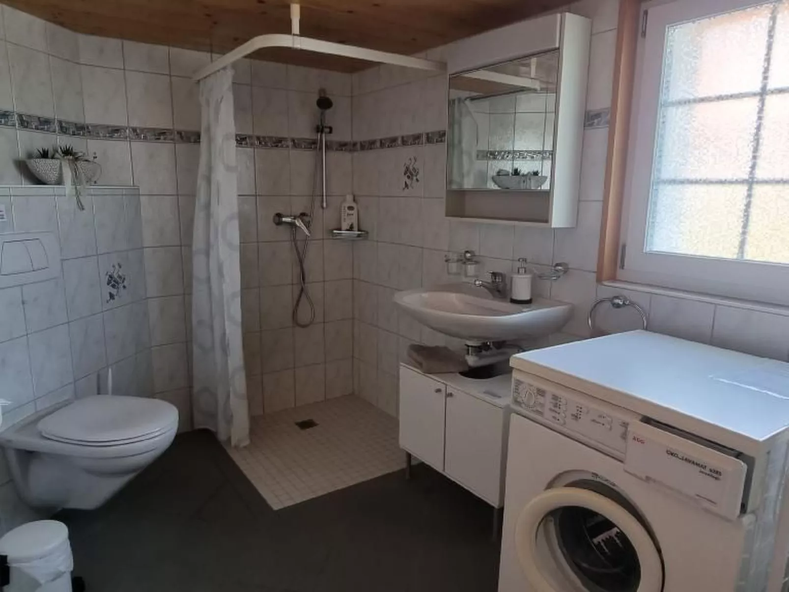 Tiererlebnishof Windegg-Binnen