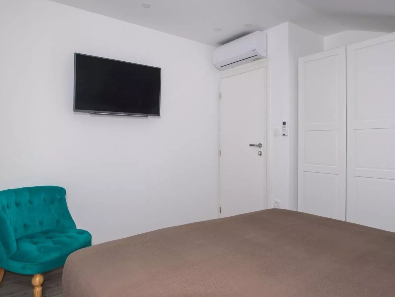 In Primošten mit privatem Pool-Binnen