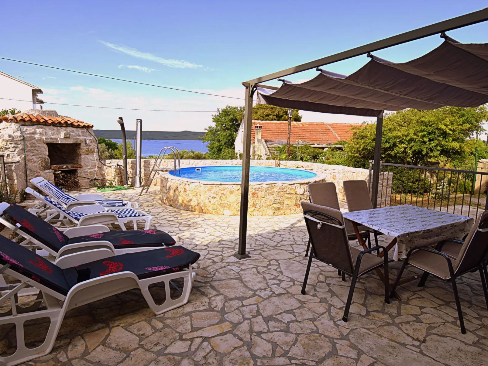 In Dobropoljana mit Privatem Pool-Buiten