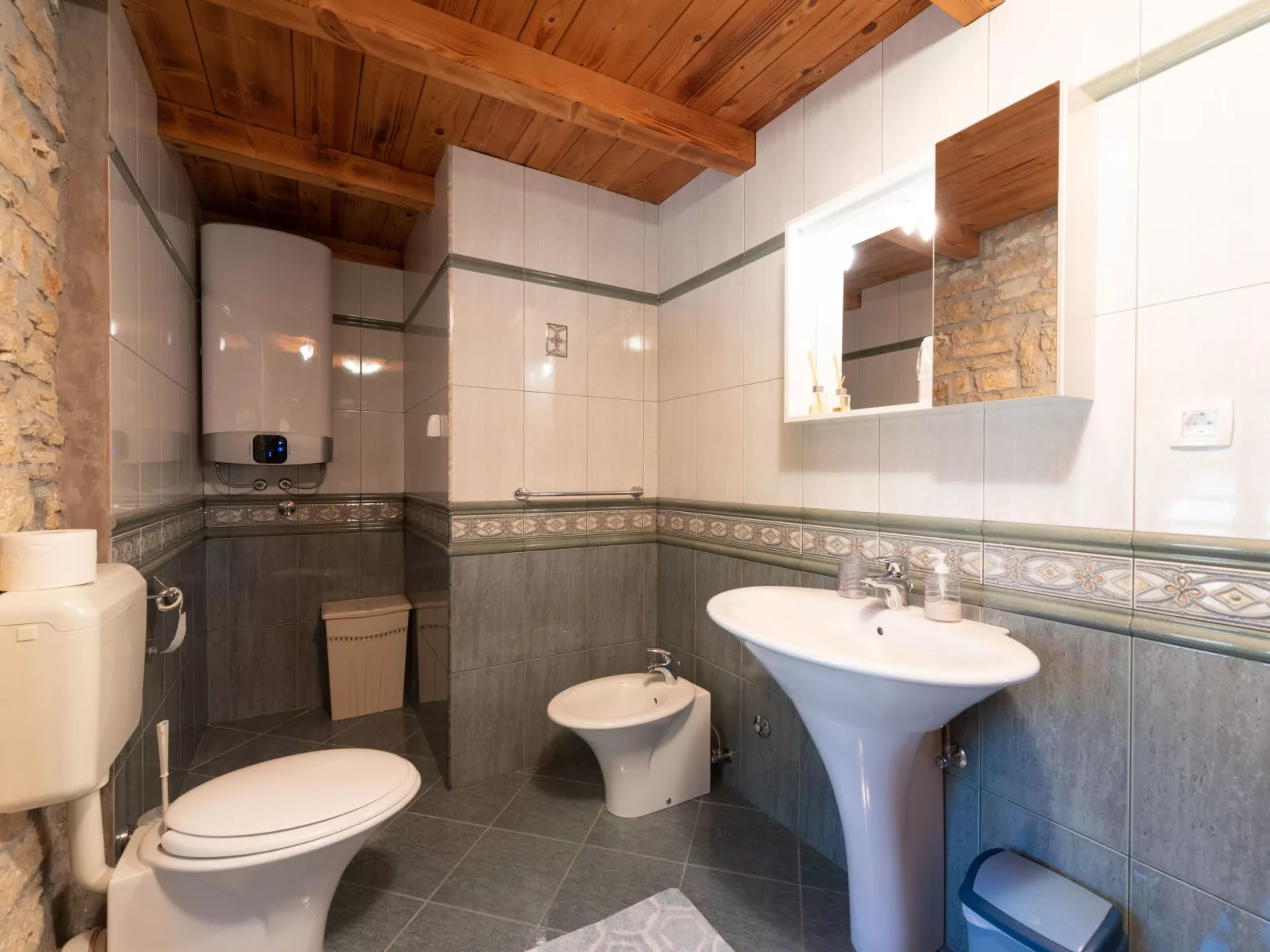 In Krculi mit Privatem Pool-Binnen