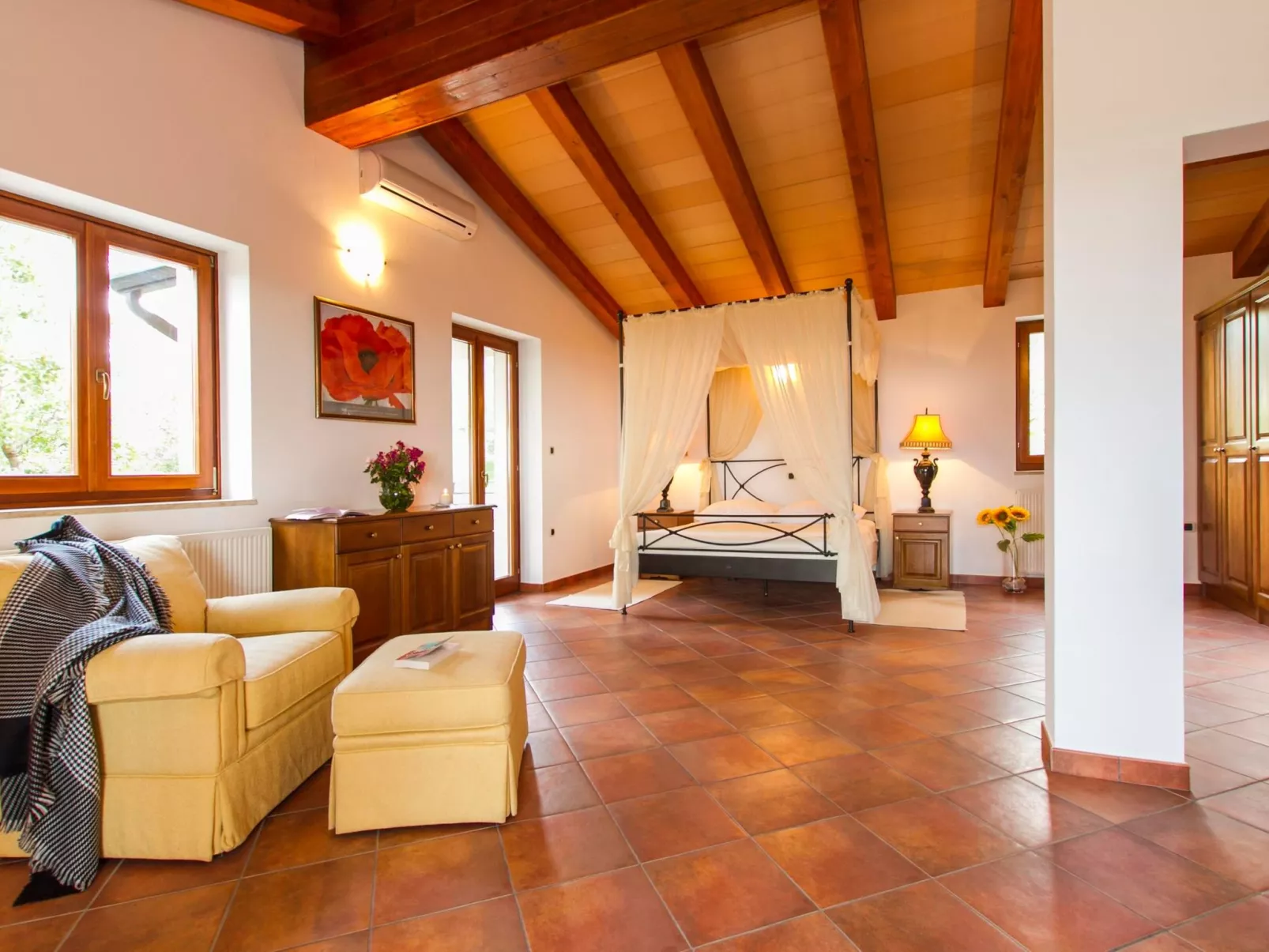 Villa Marina, mit Zugang zu zwei Gemeinschaftspools-Binnen