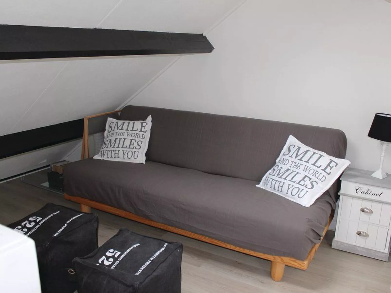 "Buurtweg213" mit Schwimmbad-Image-tags.info